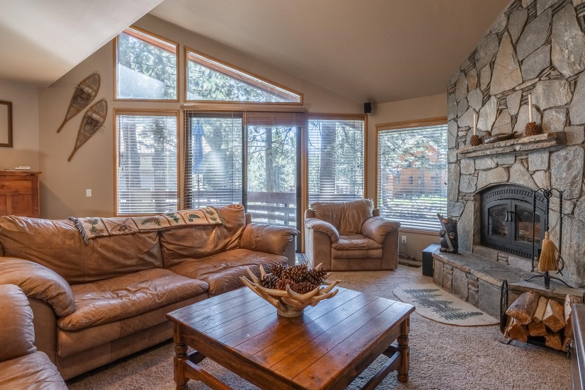 1232 Majestic Pines Unit Mammoth Vista I lot 81