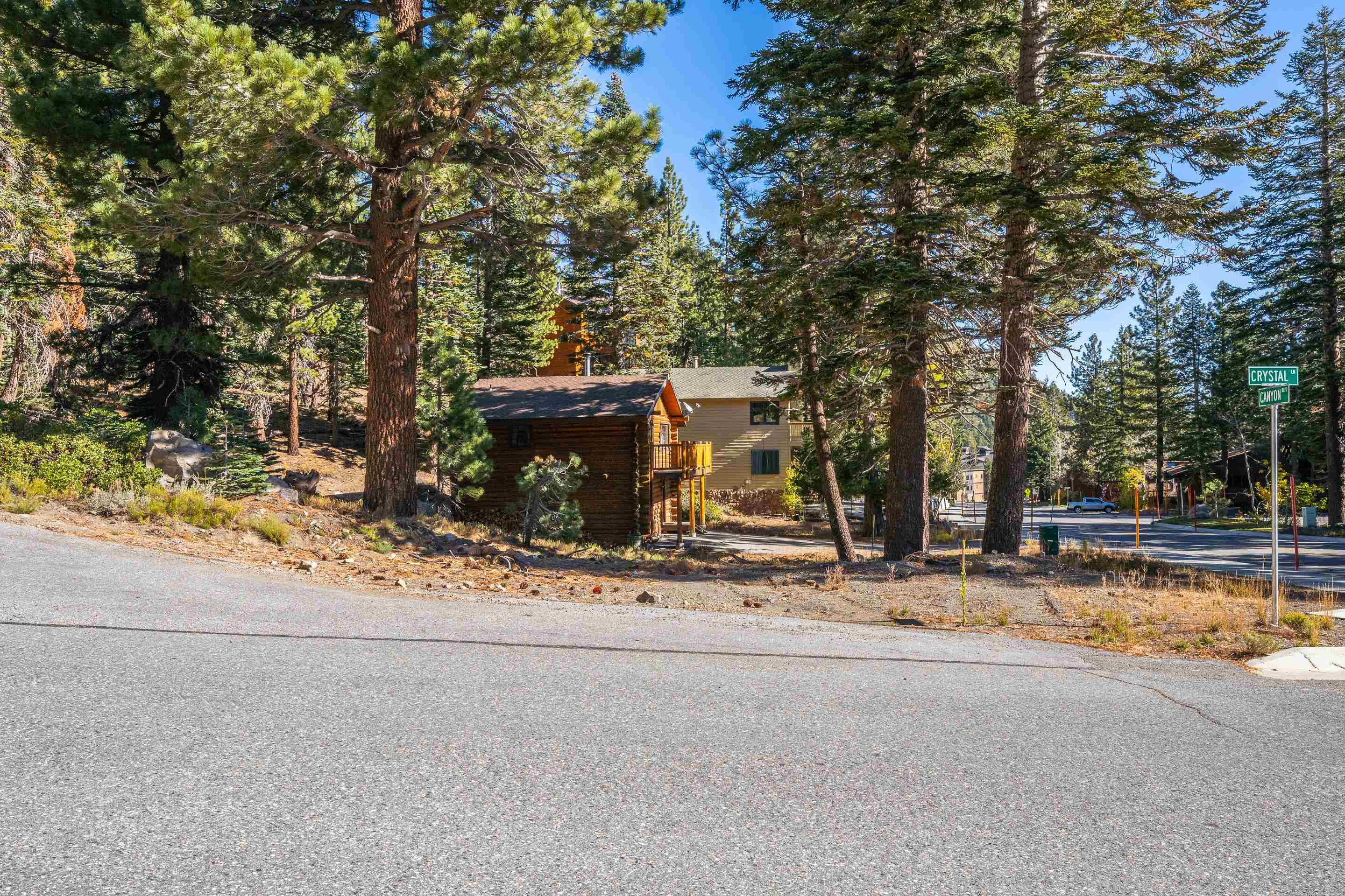 298 Canyon Blvd