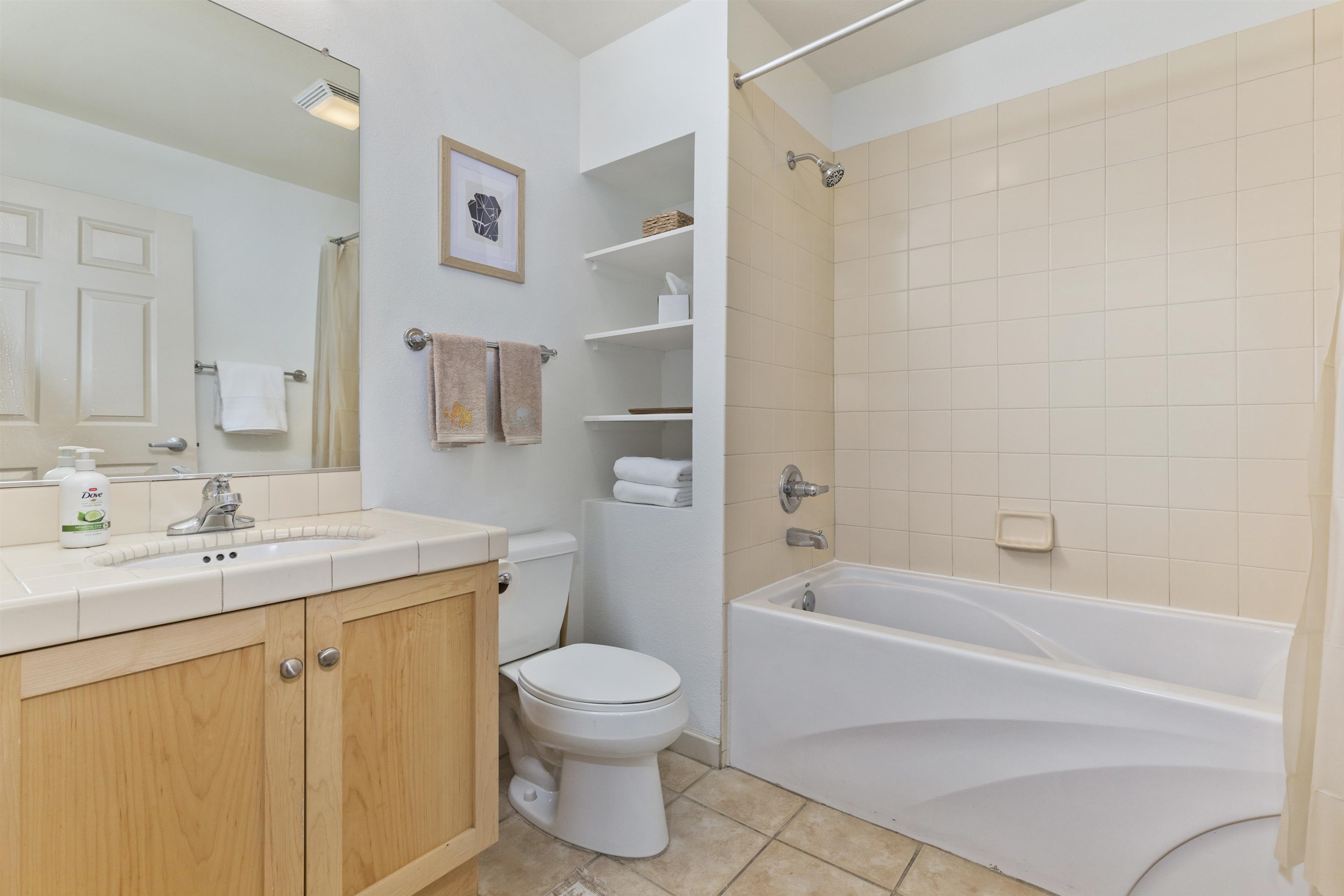 1500 Lodestar #104 Drive Unit: Mammoth Green #104