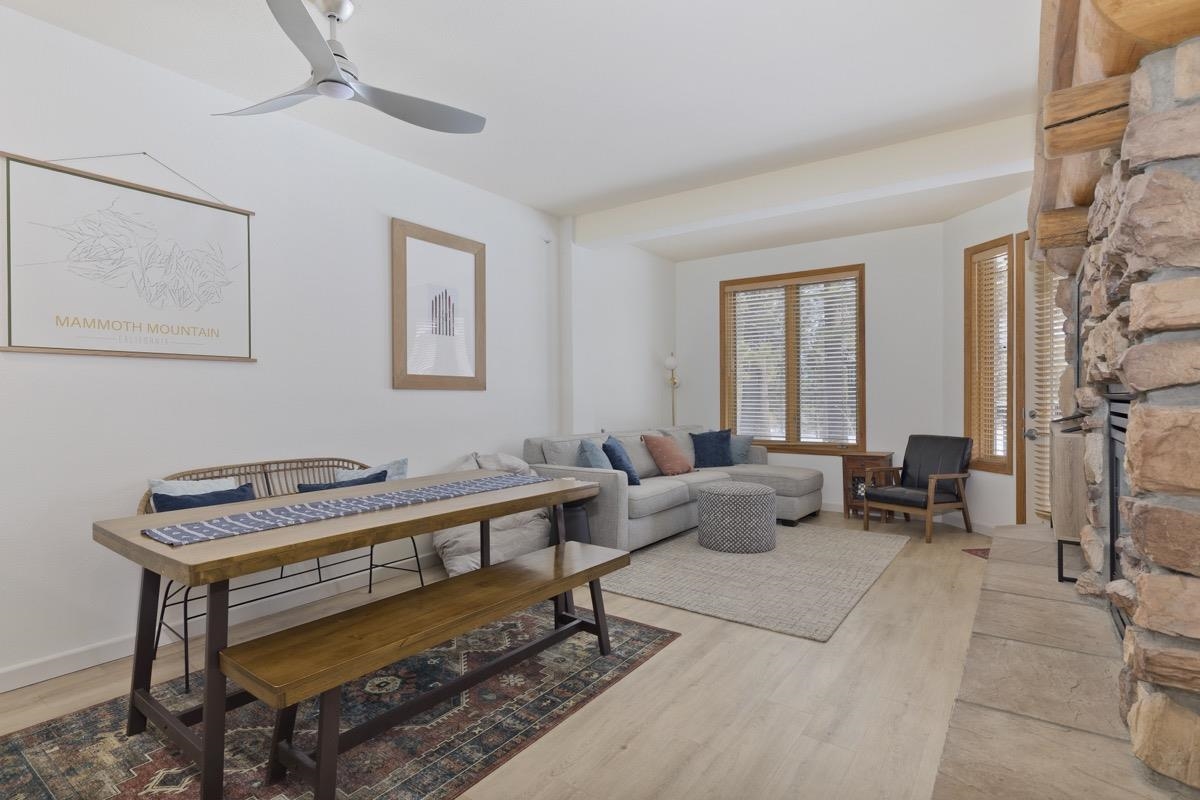 1500 Lodestar #104 Drive Unit: Mammoth Green #104