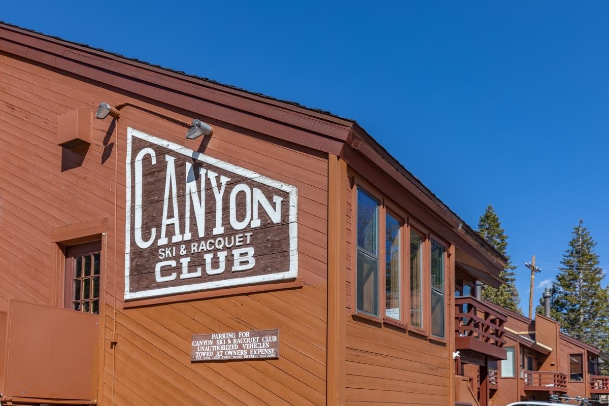 143 Lakeview Blvd #9 (Door 16)