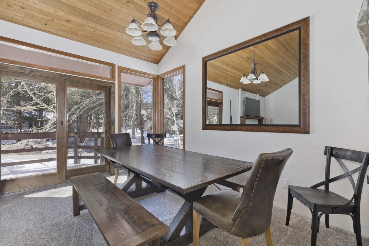 143 Lakeview Blvd #9 (Door 16)