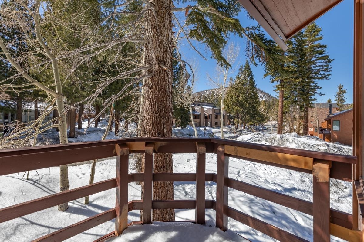 143 Lakeview Blvd #9 (Door 16)