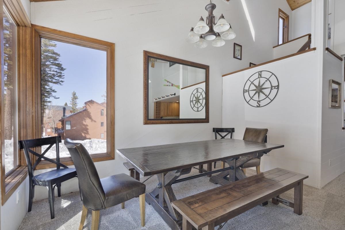 143 Lakeview Blvd #9 (Door 16)