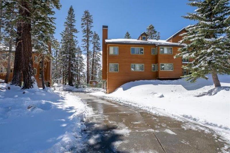 435 Lakeview Blvd. #90 Unit: Mountainback #90