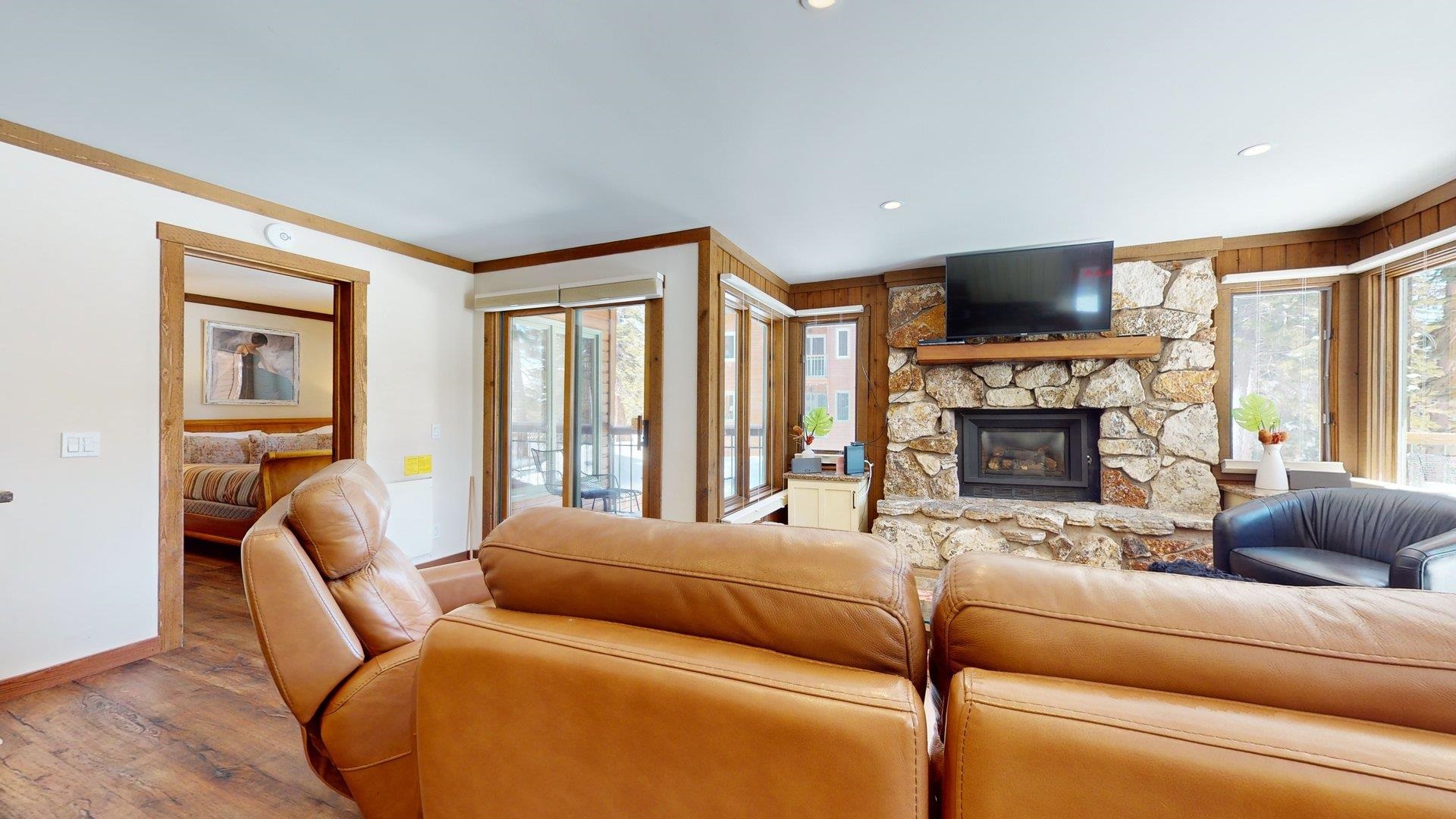 435 Lakeview Blvd. #90 Unit: Mountainback #90