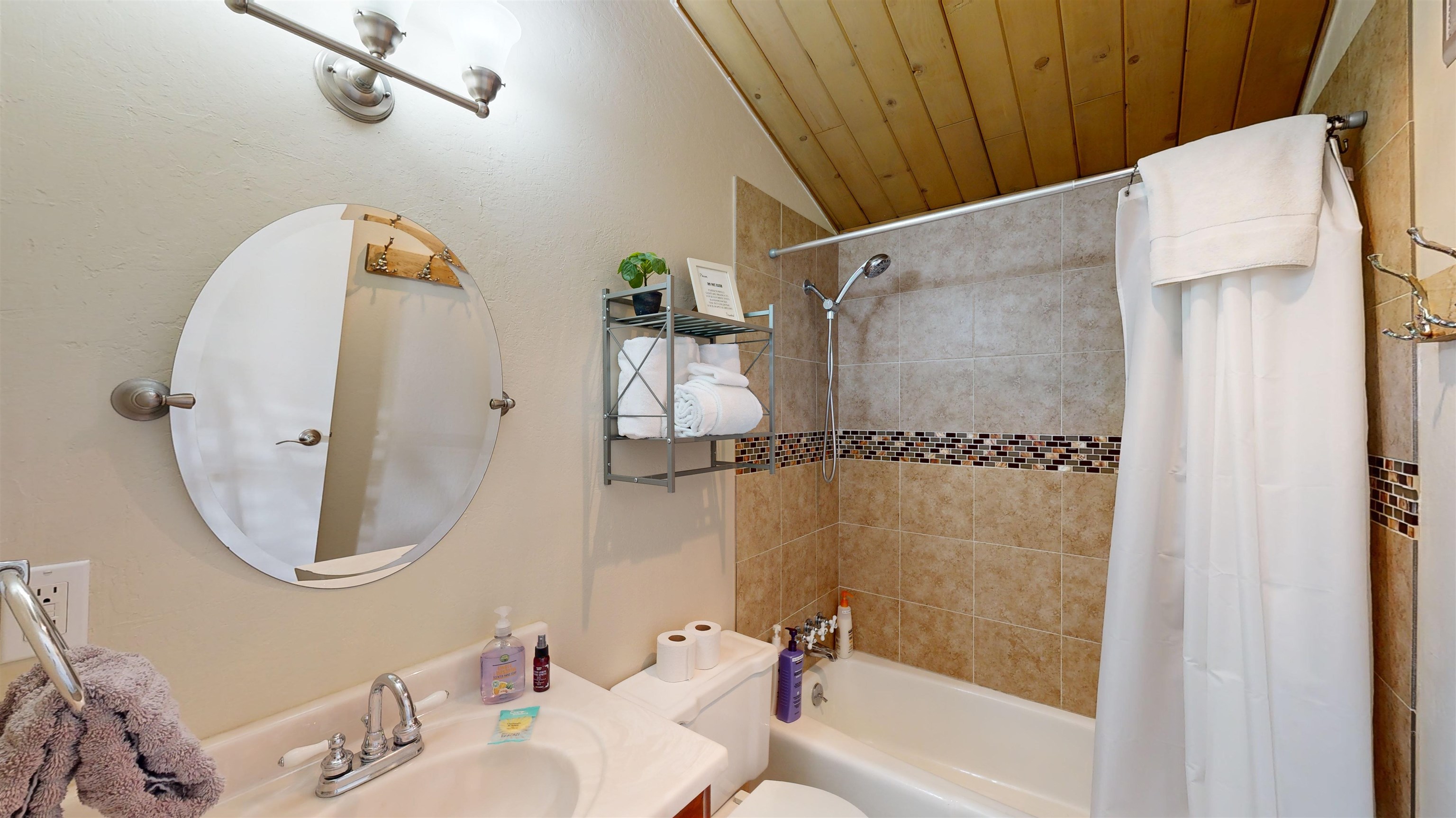 2290 Sierra Nevada #45 Unit: Timberline