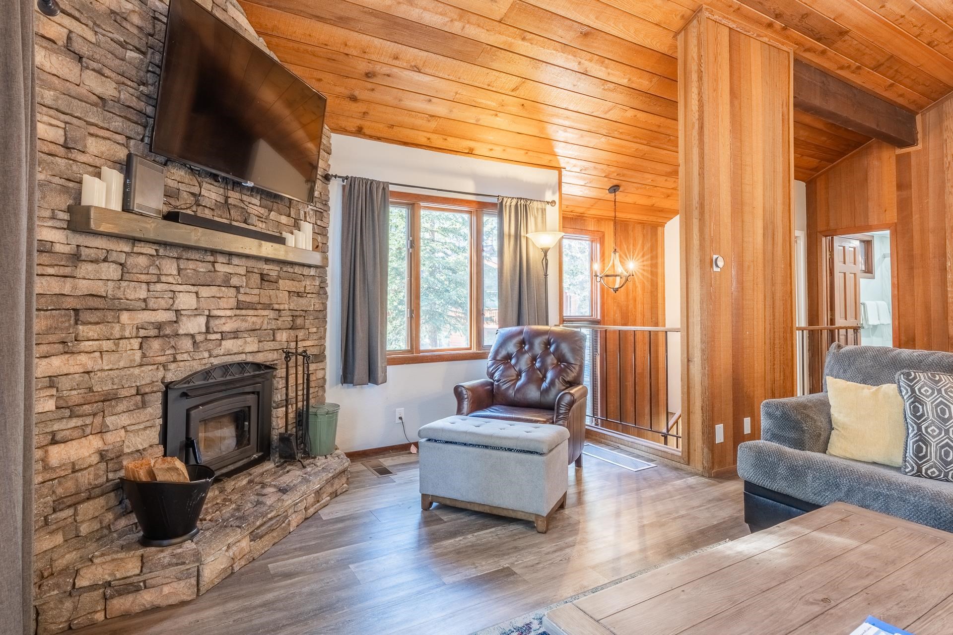 3005 Meridian Boulevard Unit: Meadowridge #7