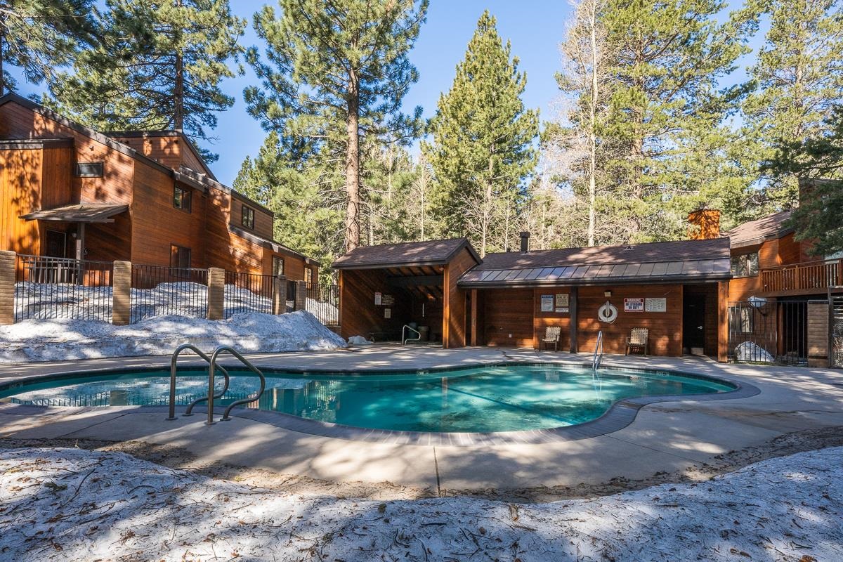 3005 Meridian Boulevard Unit: Meadowridge #7