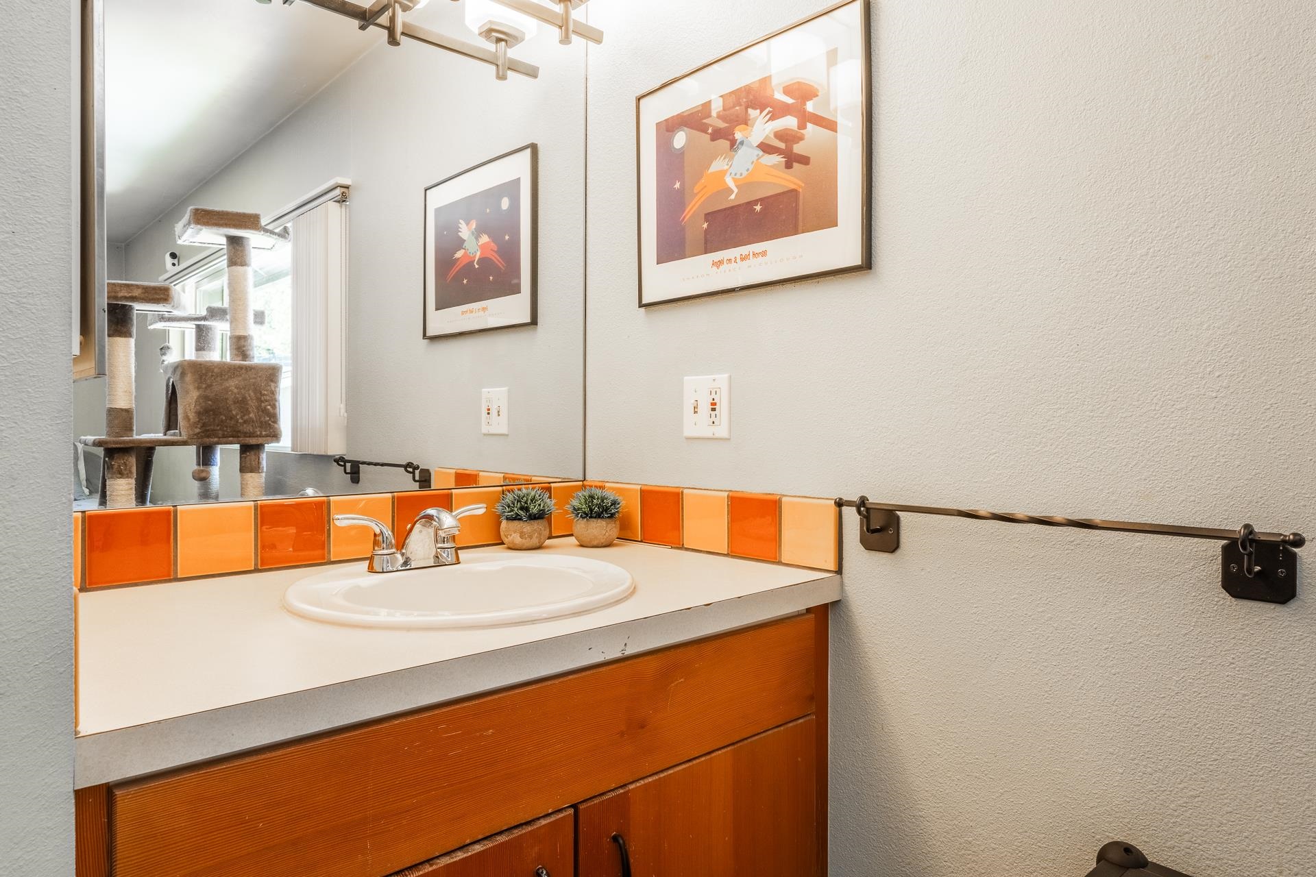 165 Old Mammoth Road Unit: 84