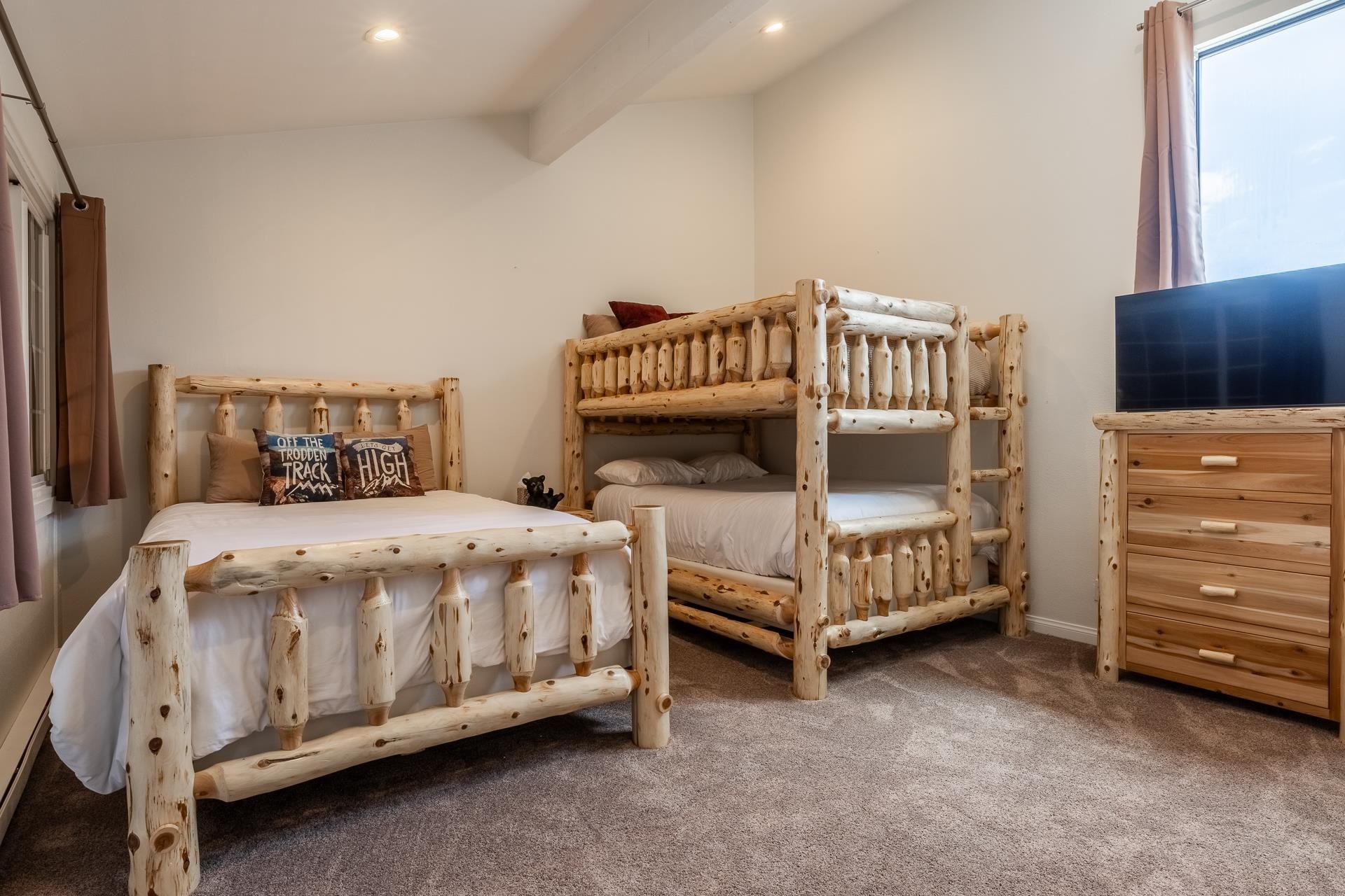 3253 Meridian Boulevard Unit: Summit Grand 60