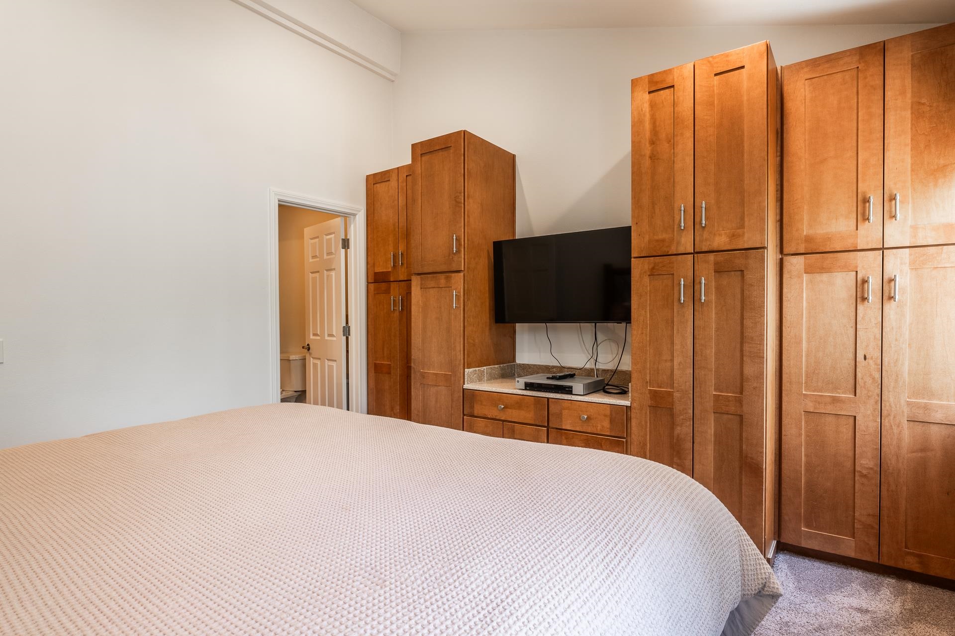 3253 Meridian Boulevard Unit: Summit Grand 60