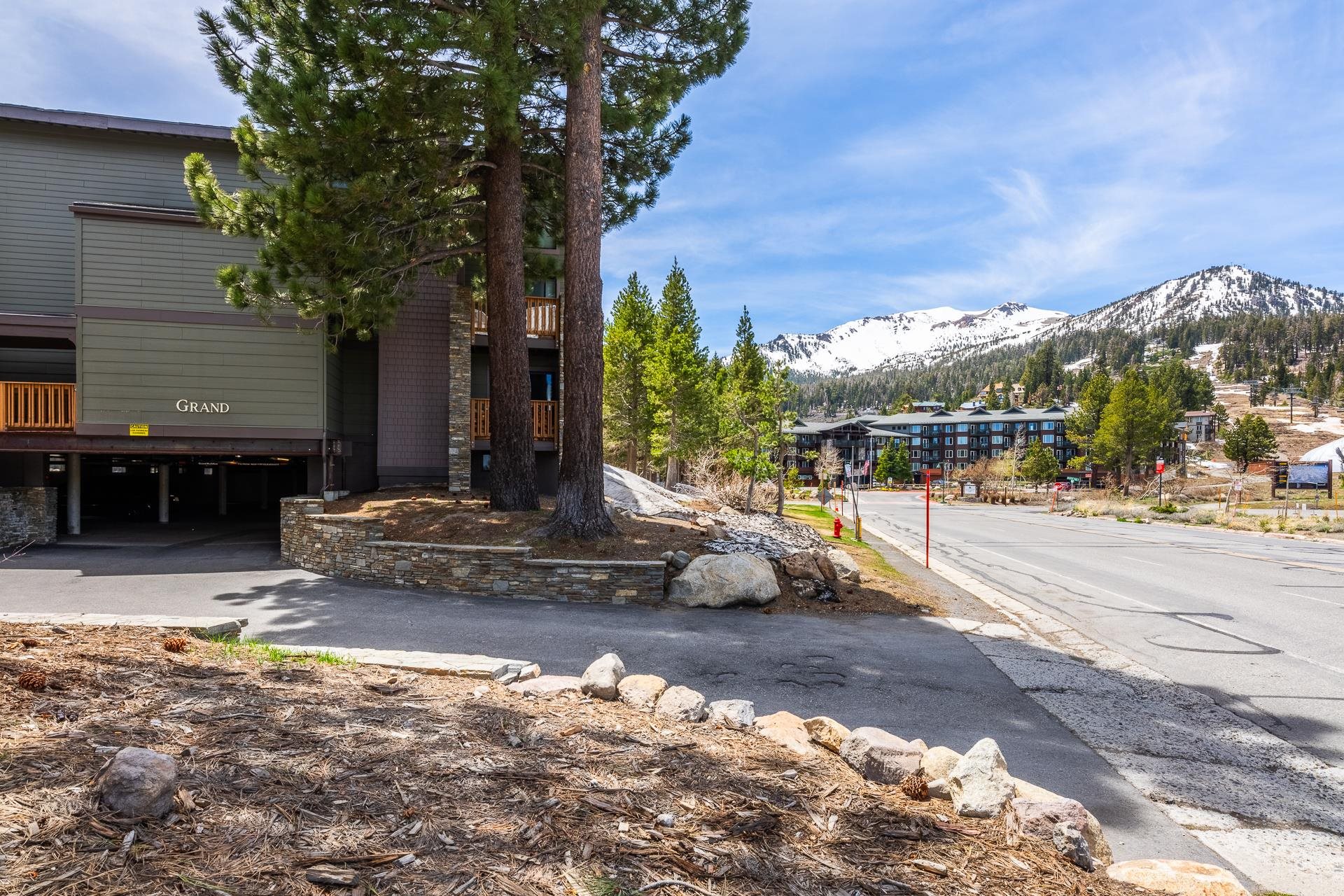 3253 Meridian Boulevard Unit: Summit Grand 60