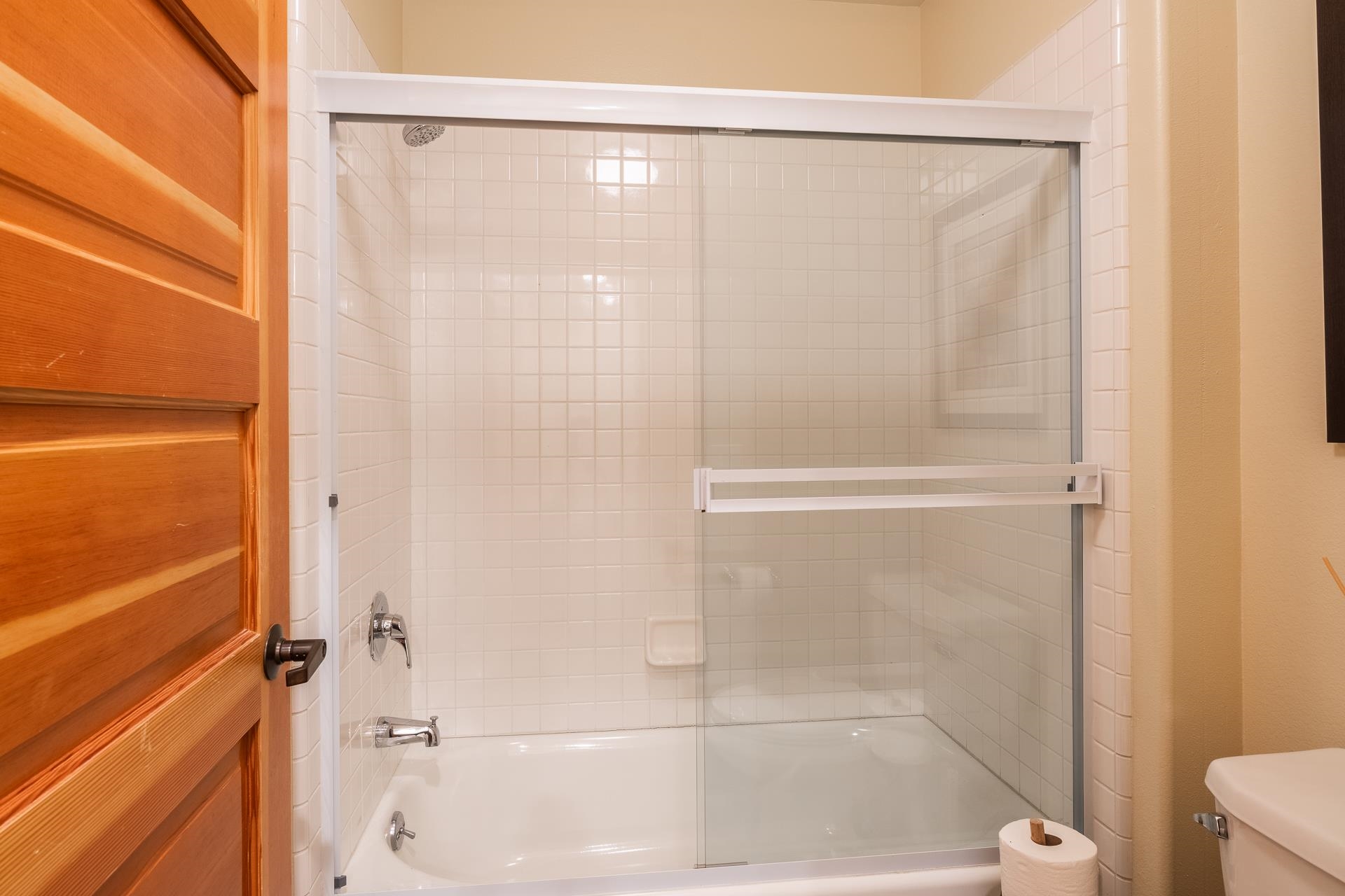 958 Fairway Circle
