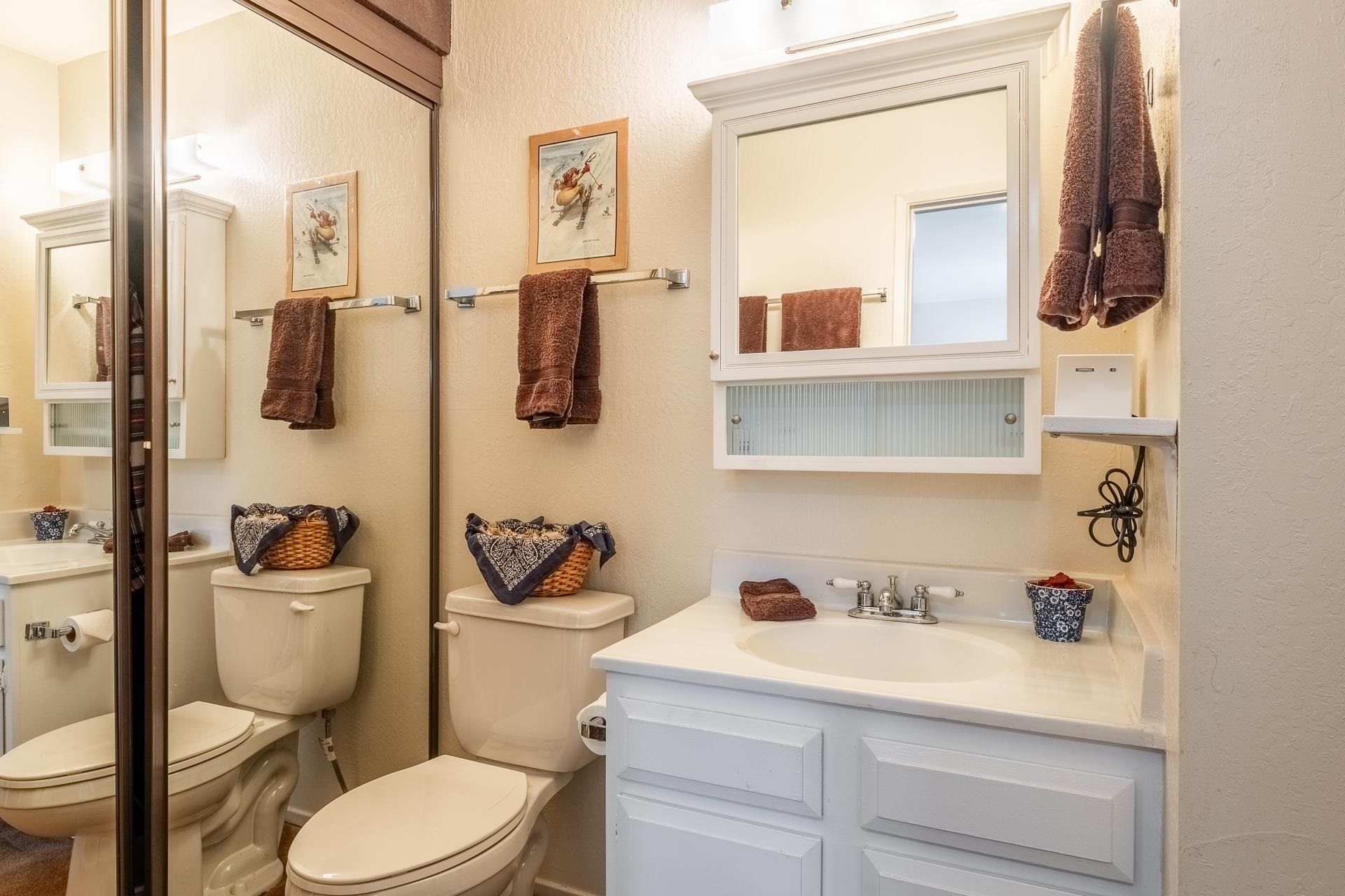 56 Davison Rd Road Unit: 117