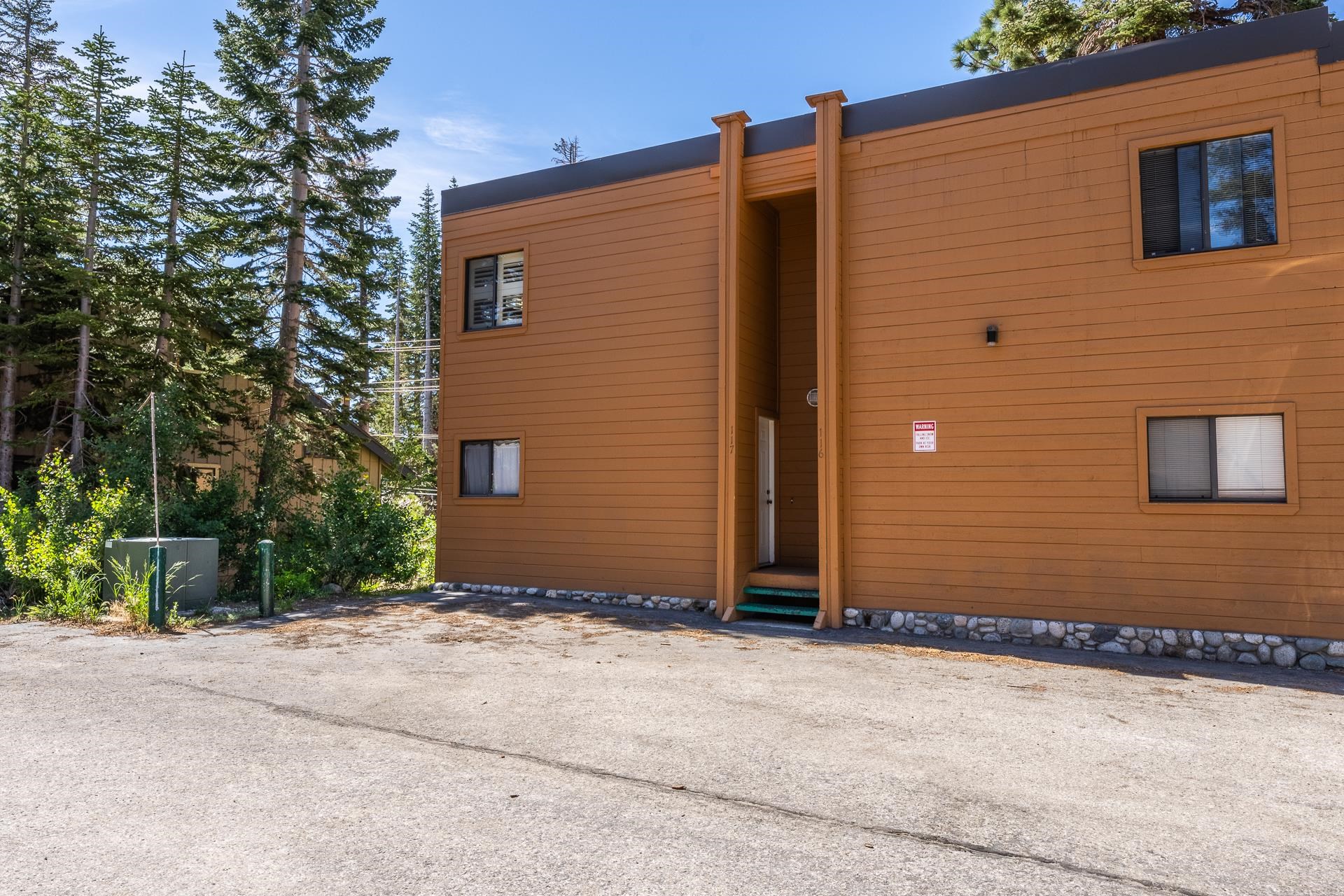 56 Davison Rd Road Unit: 117