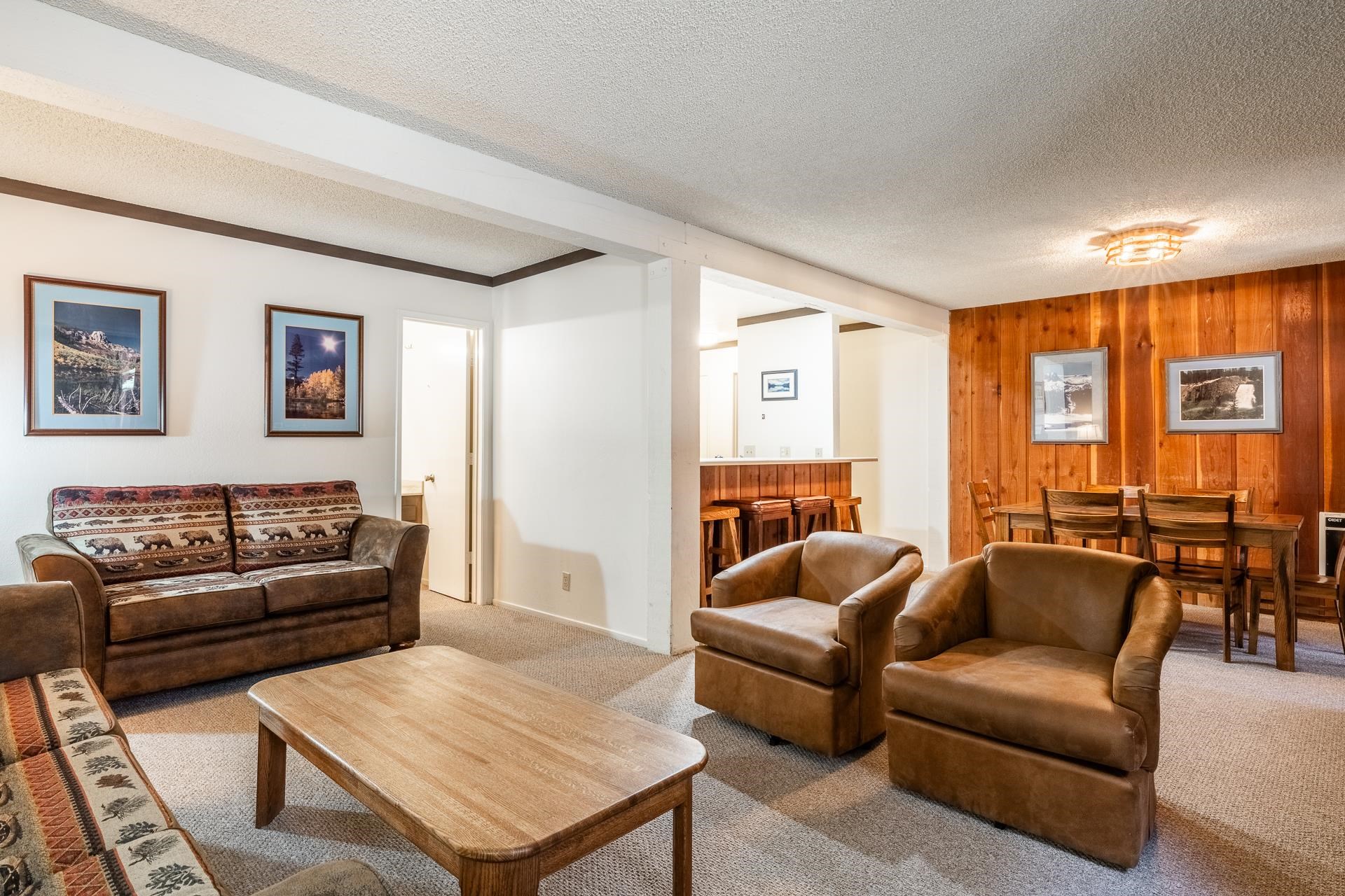 248 Mammoth Slopes Unit: Mammoth Ski and Racquet  #A7-5