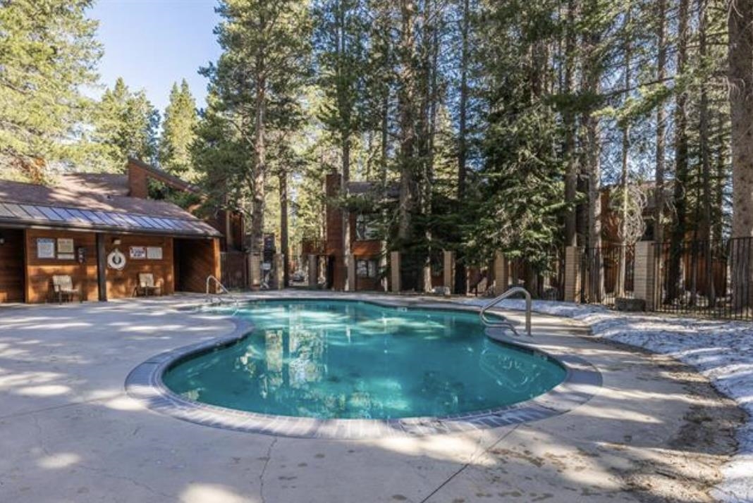 3005 Meridian Blvd #10