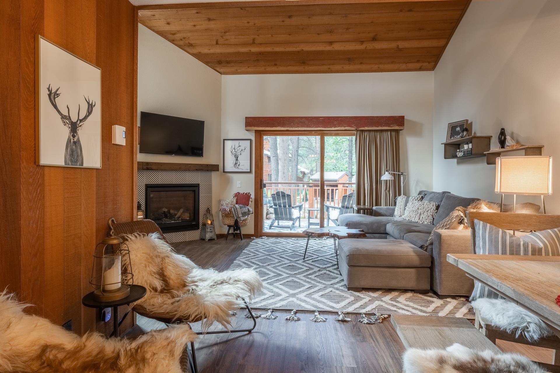 3005 Meridian Blvd #10