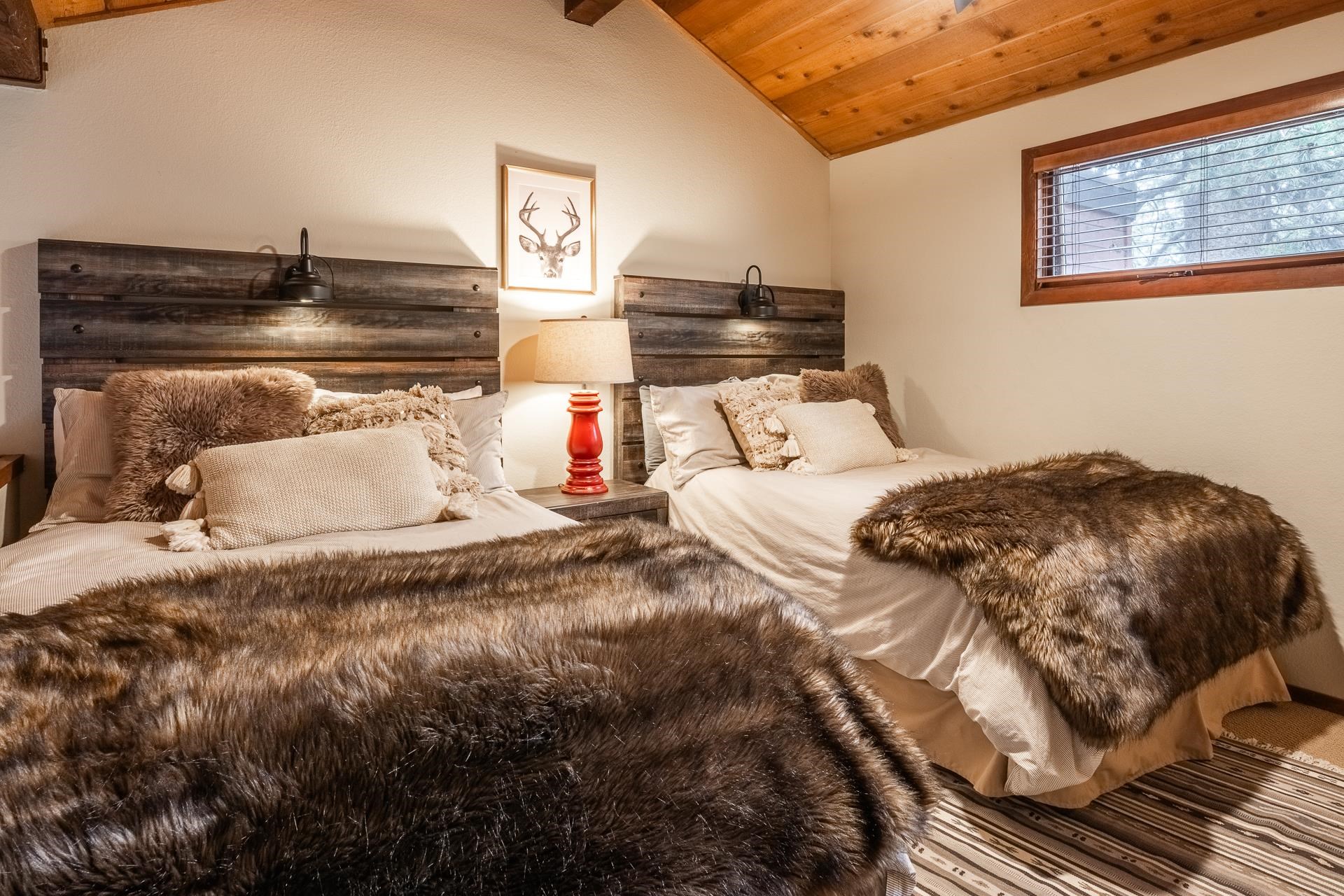 3005 Meridian Blvd #10