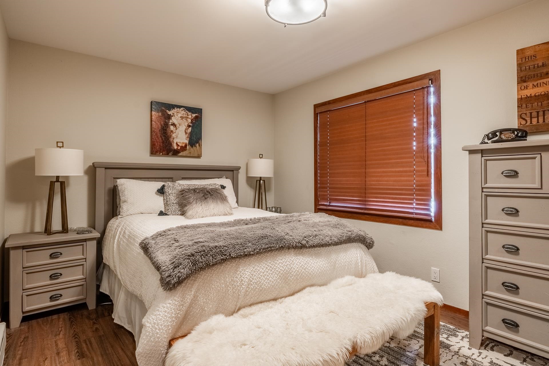 3005 Meridian Blvd #10