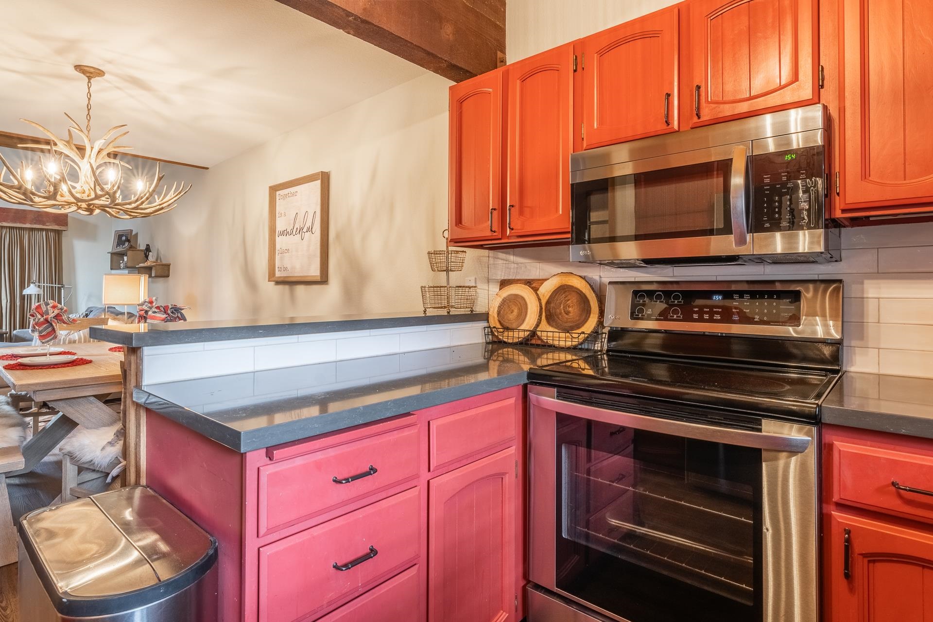 3005 Meridian Blvd #10