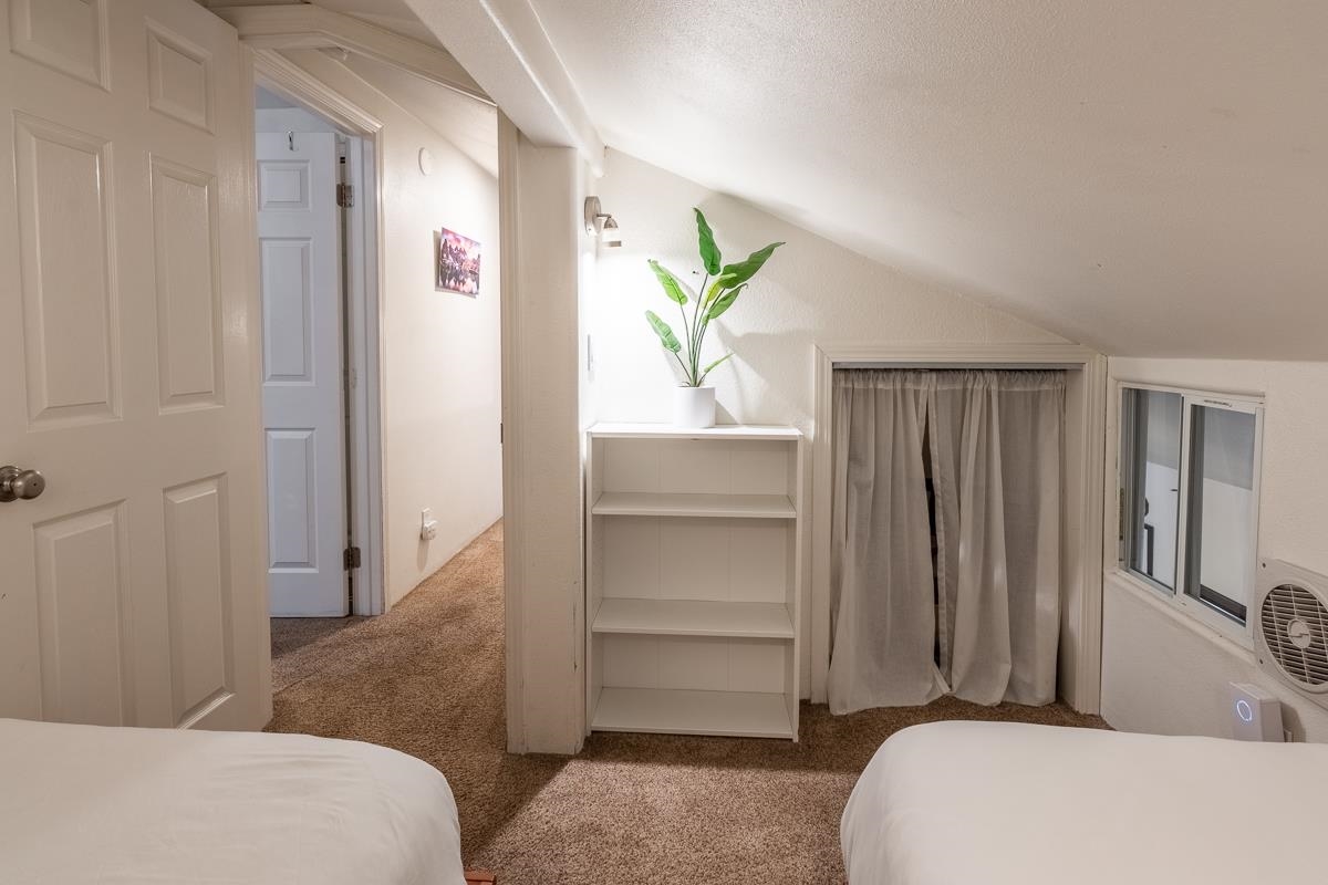 134 Laurel Mountain #22 Road Unit: Krystal Villa West #22