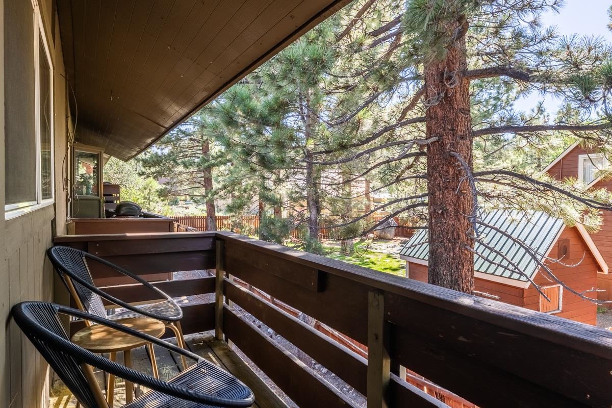 134 Laurel Mountain #22 Road Unit: Krystal Villa West #22