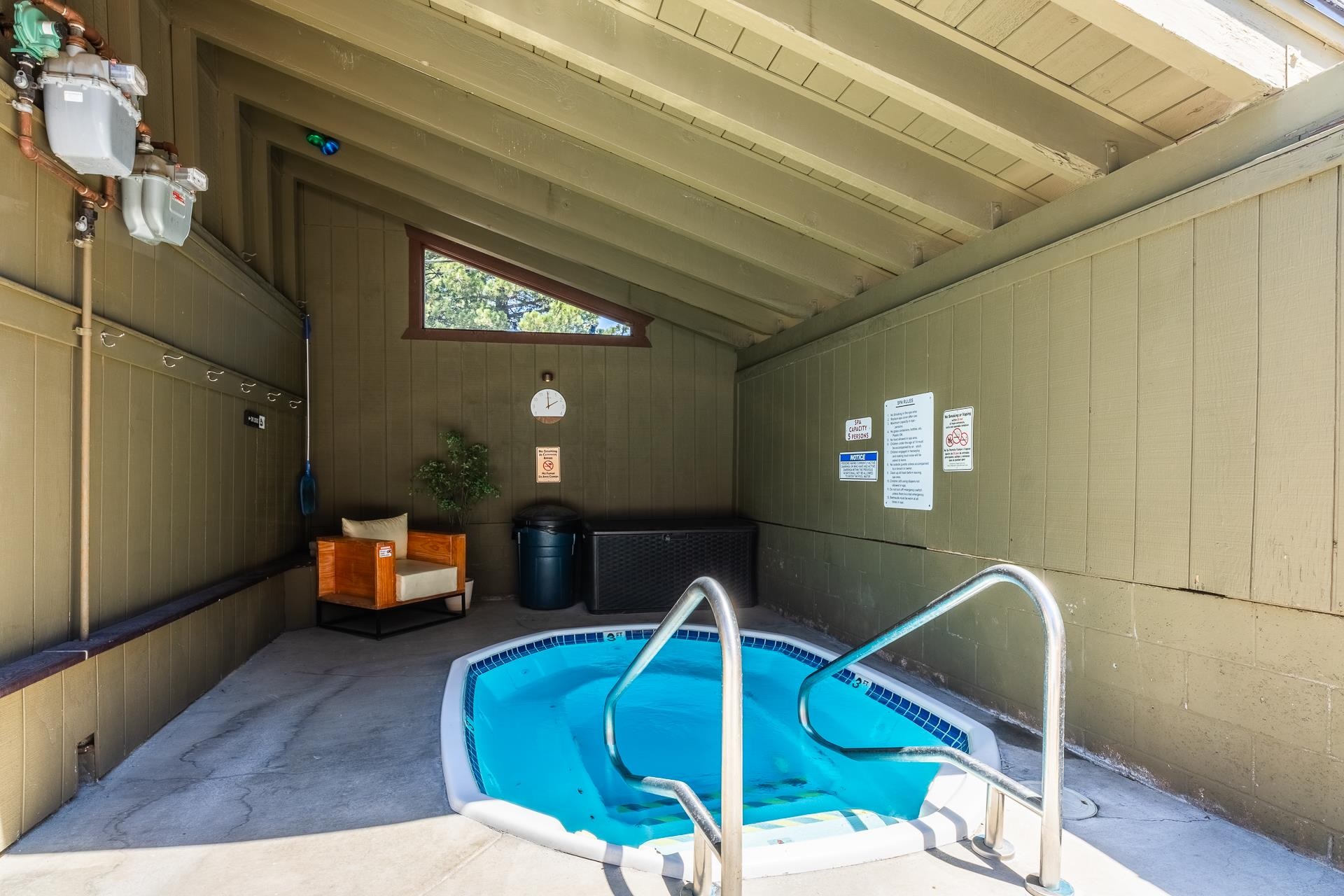 134 Laurel Mountain #22 Road Unit: Krystal Villa West #22