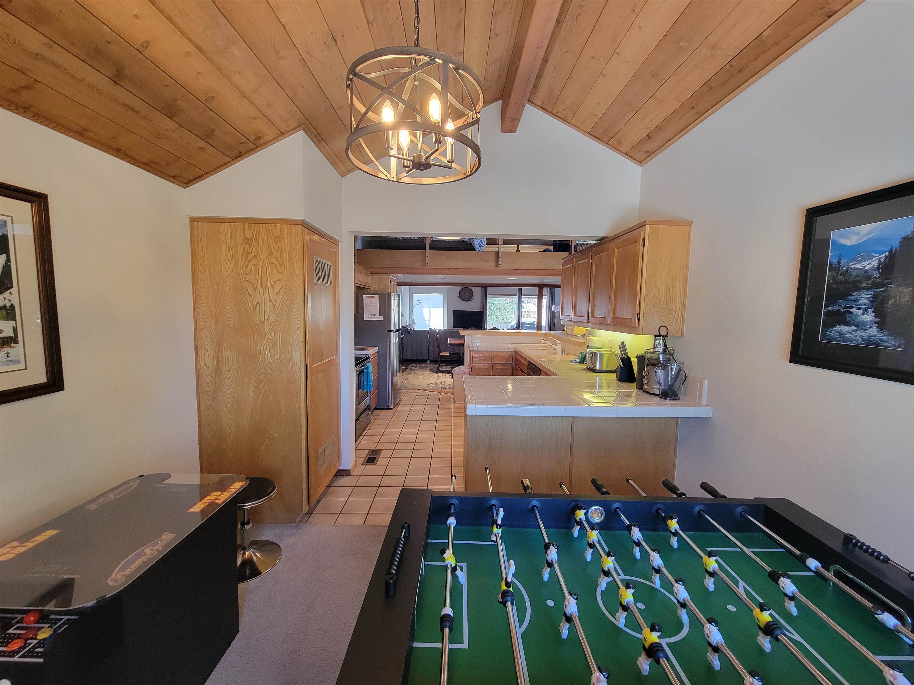 529 Golden Creek Road Unit: Snowcreek IV #529