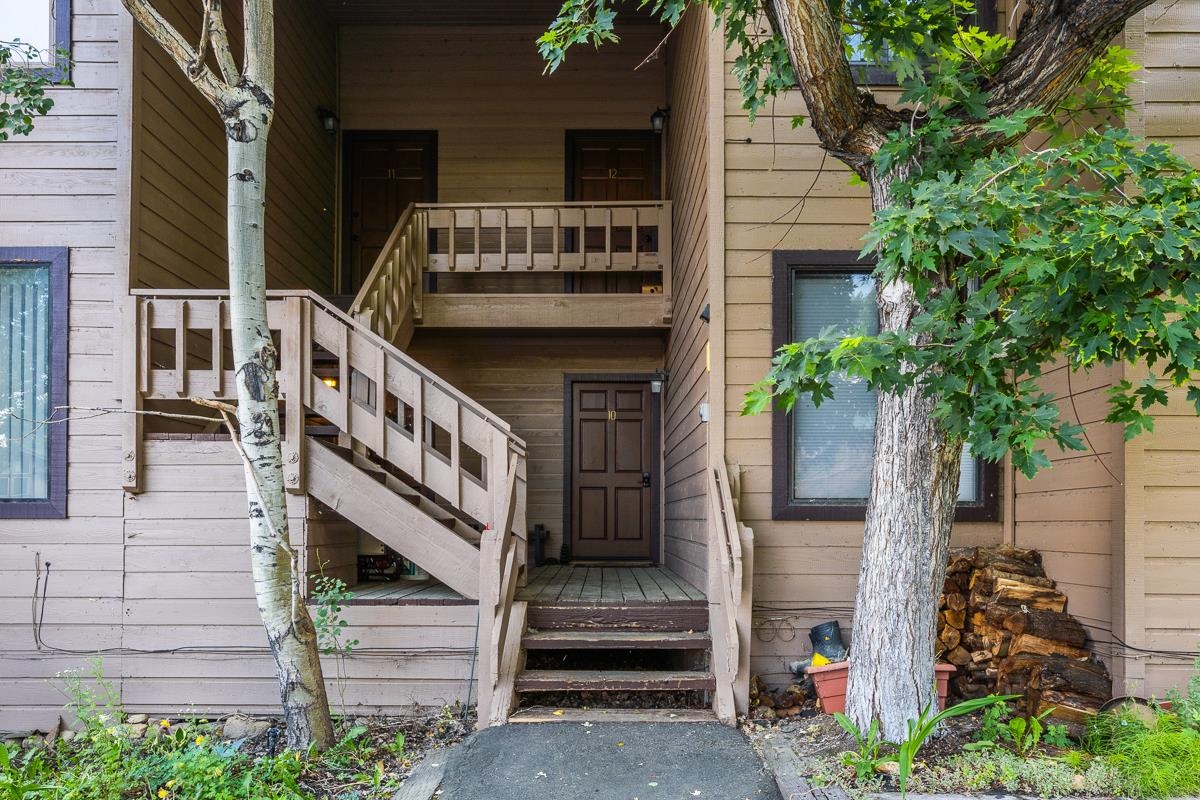 48 Aspen Terrace #10