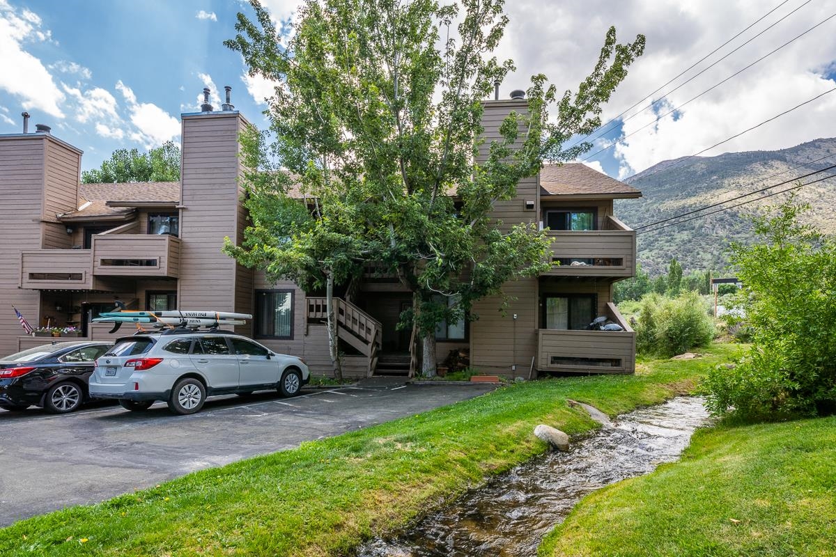 48 Aspen Terrace #10