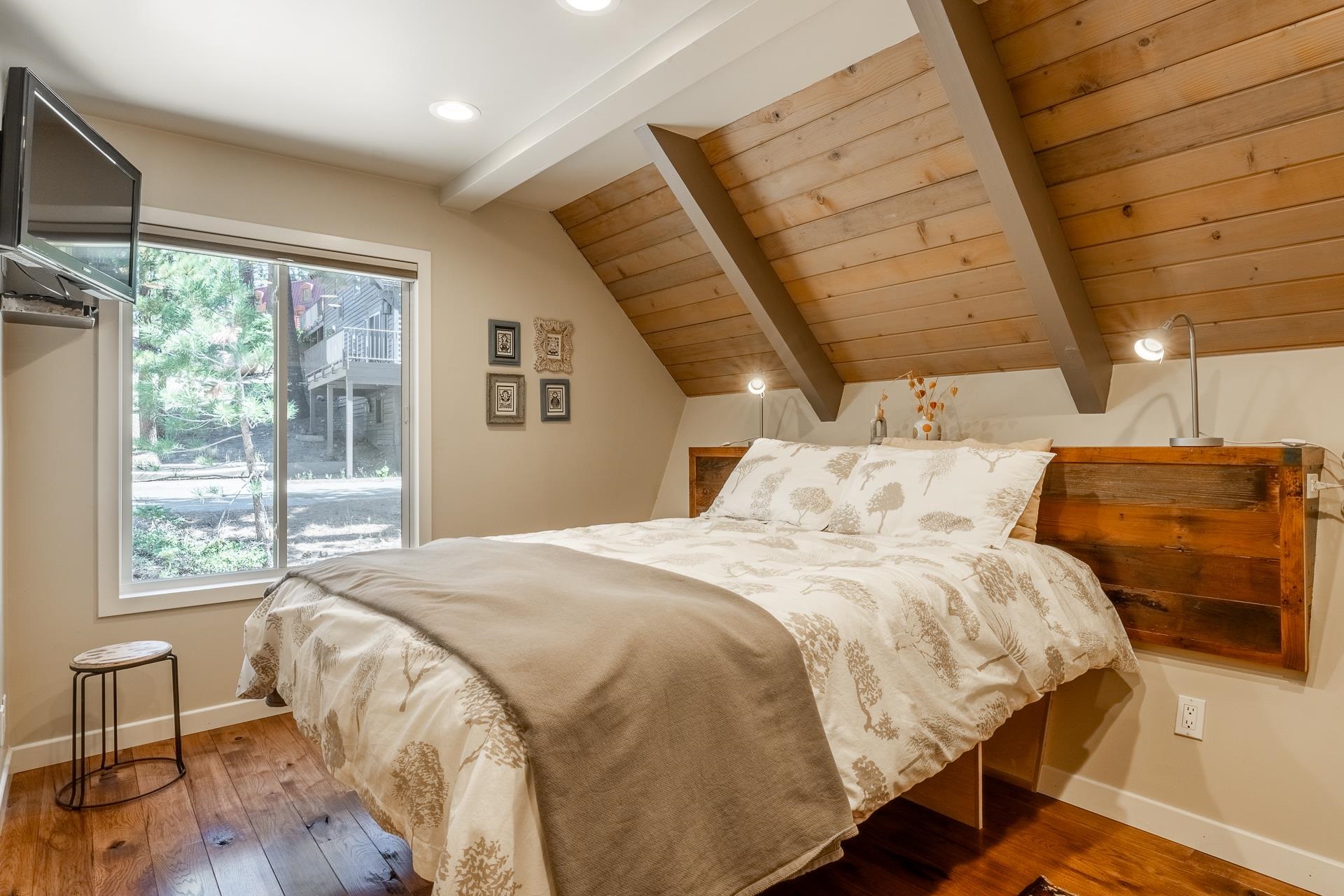 1474 Majestic Pines Drive