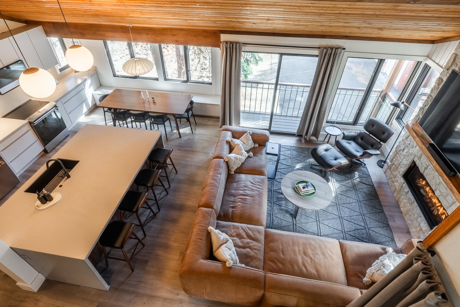 435 Lakeview #42 Drive Unit: Mountainback #42