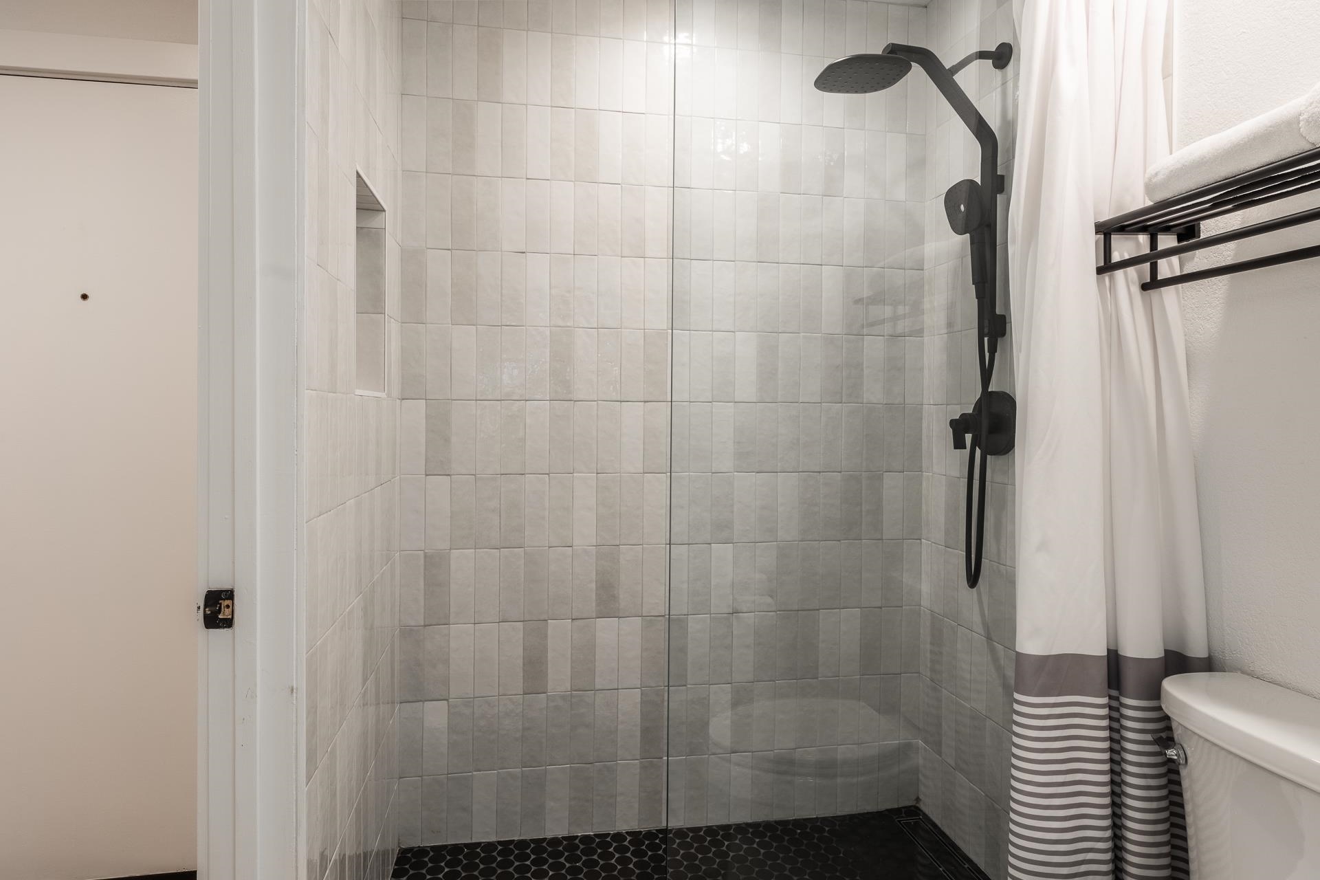 435 Lakeview #42 Drive Unit: Mountainback #42