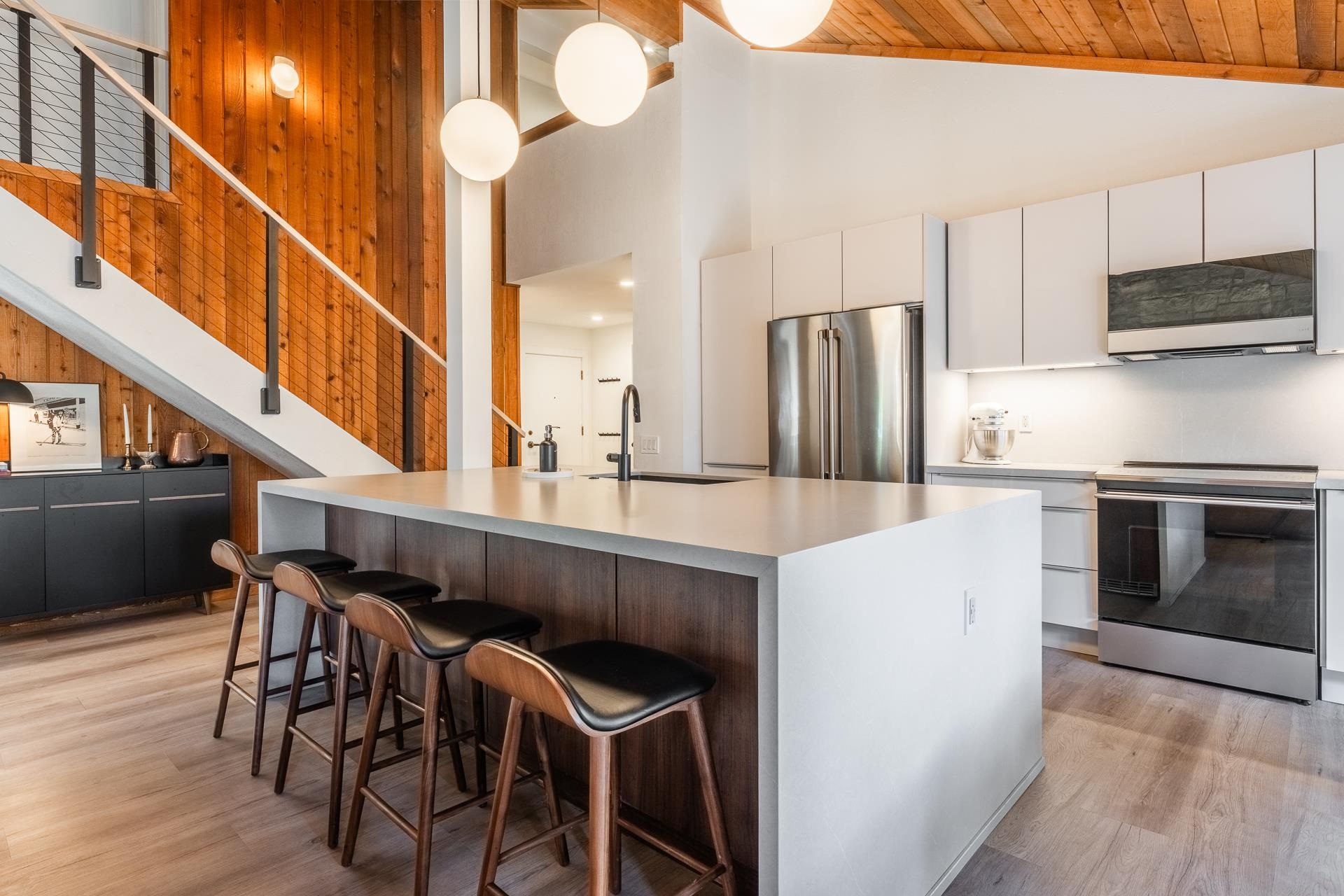 435 Lakeview #42 Drive Unit: Mountainback #42