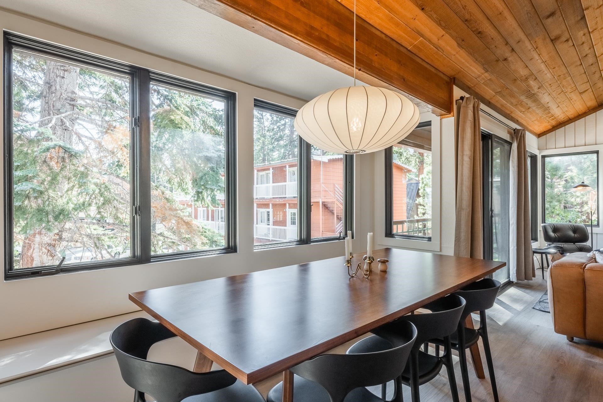 435 Lakeview #42 Drive Unit: Mountainback #42