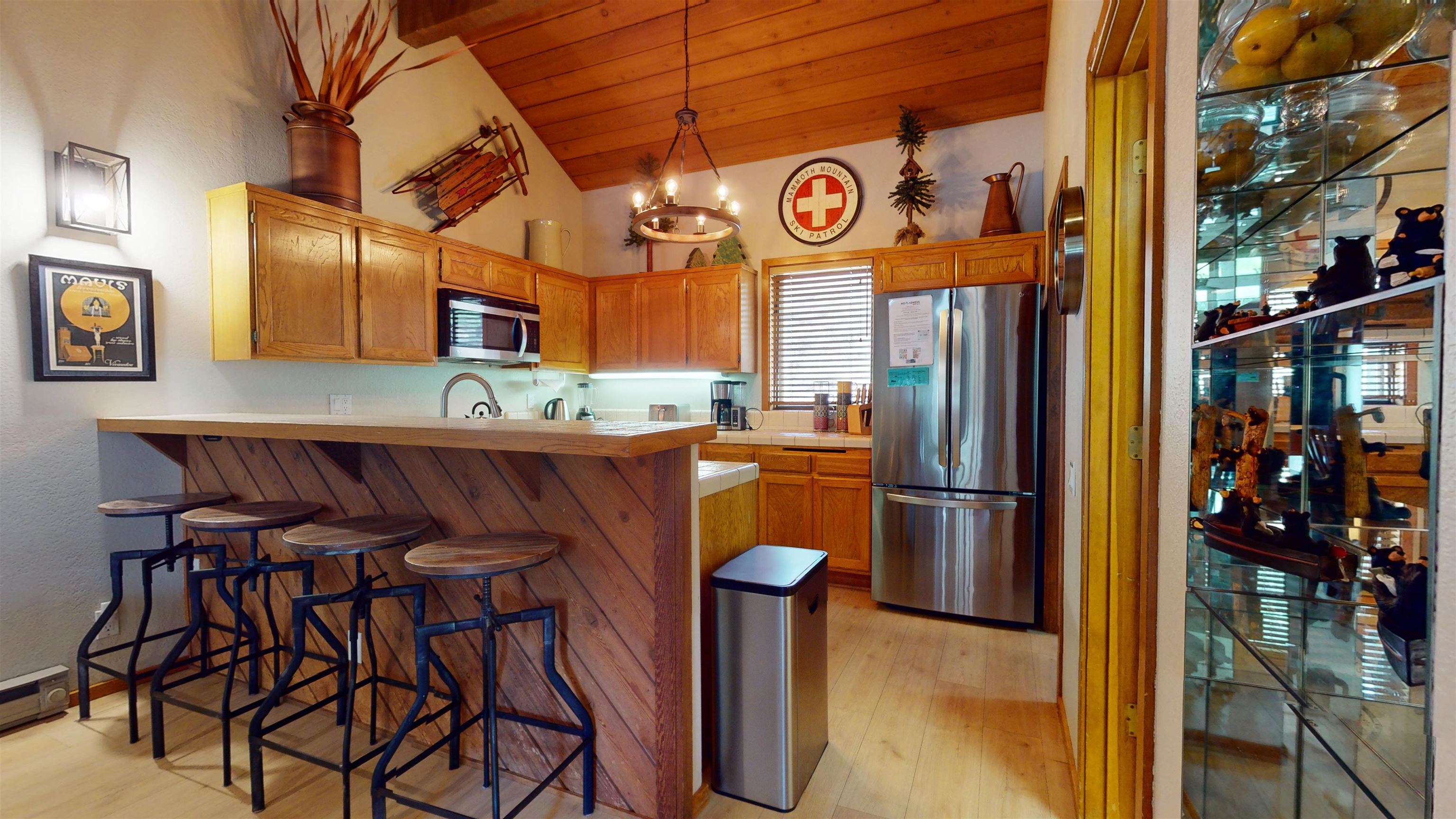 469 Snowcreek Road Unit: Snowcreek III #469