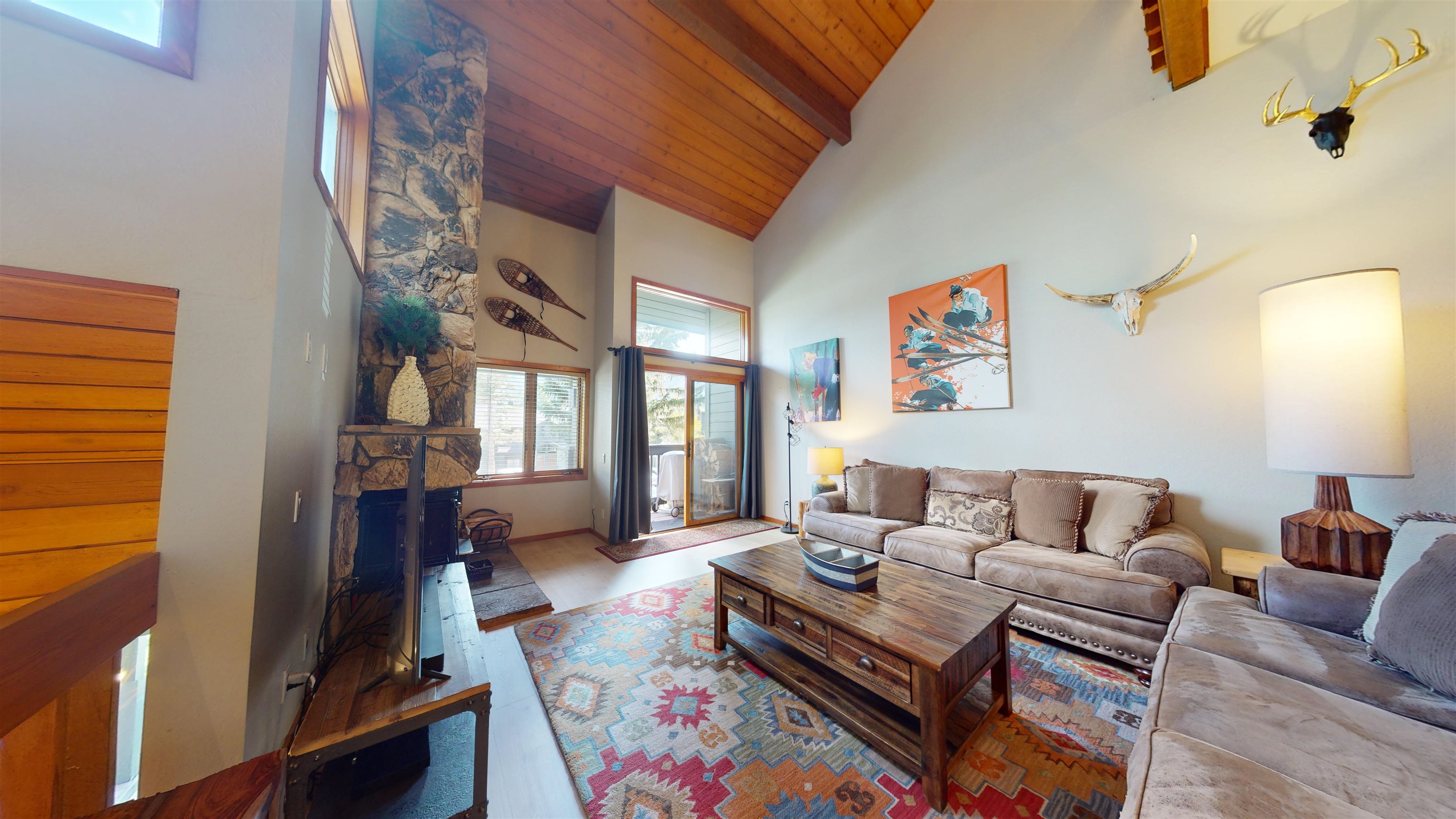 469 Snowcreek Road Unit: Snowcreek III #469