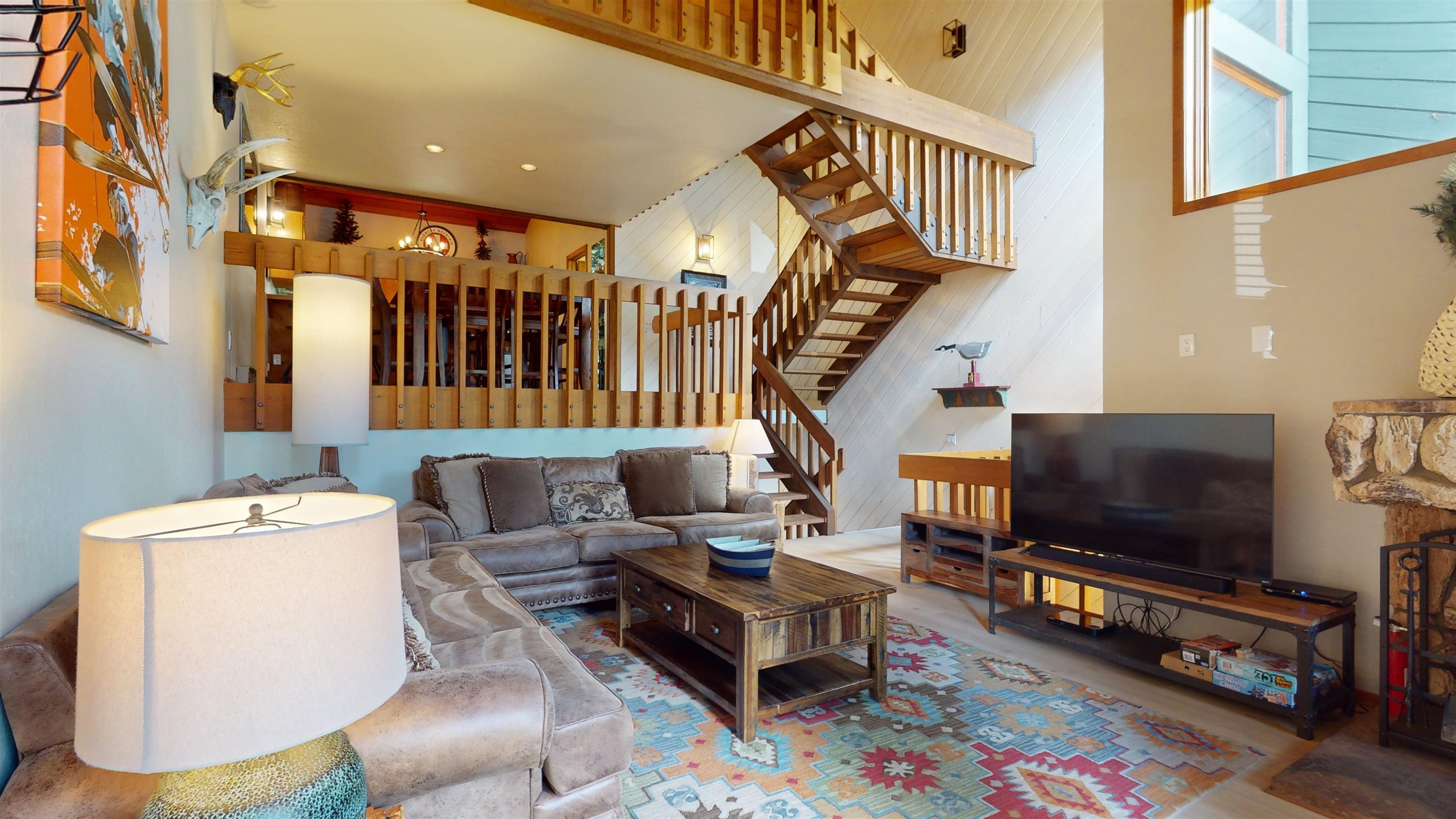 469 Snowcreek Road Unit: Snowcreek III #469