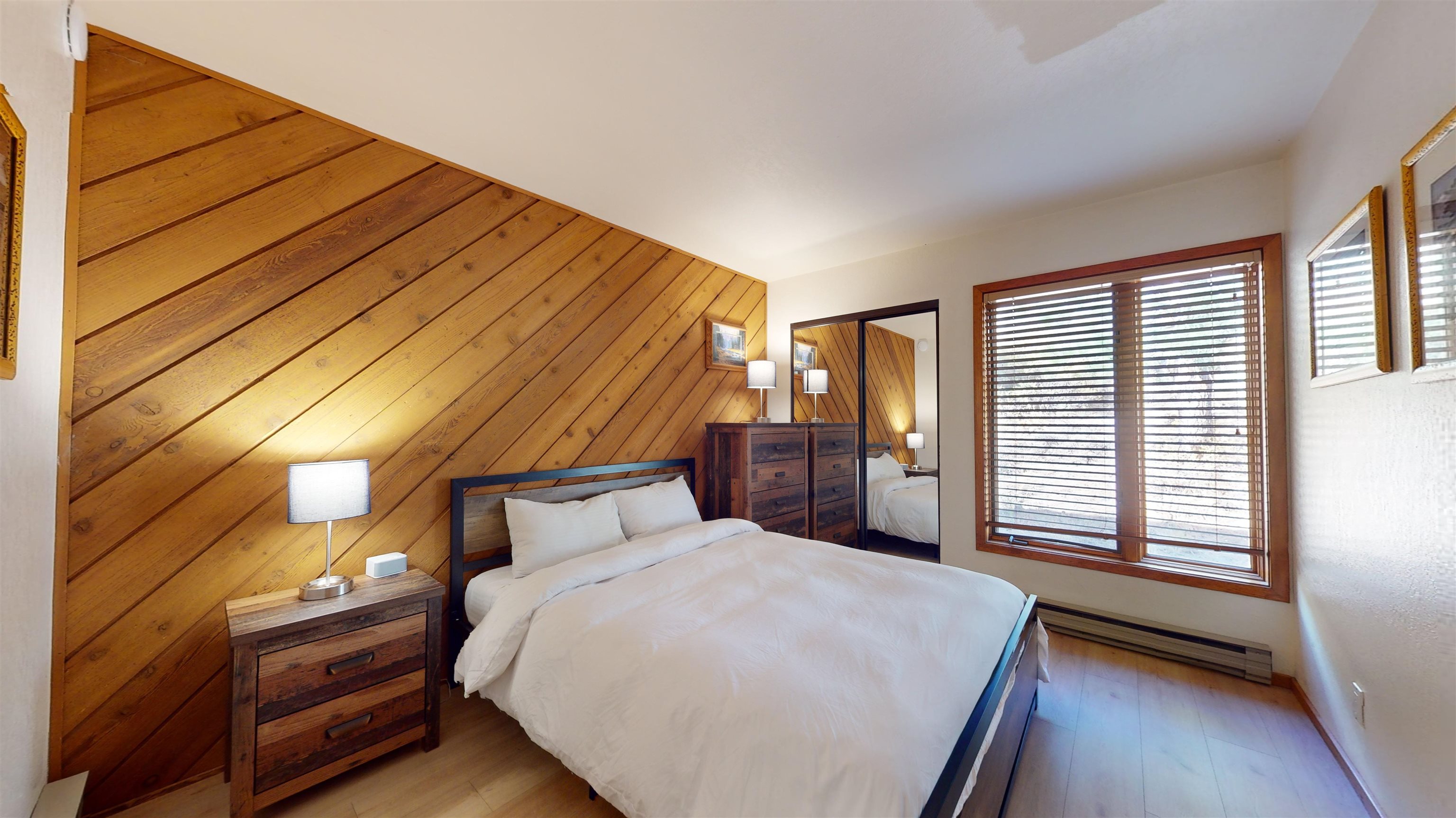 469 Snowcreek Road Unit: Snowcreek III #469