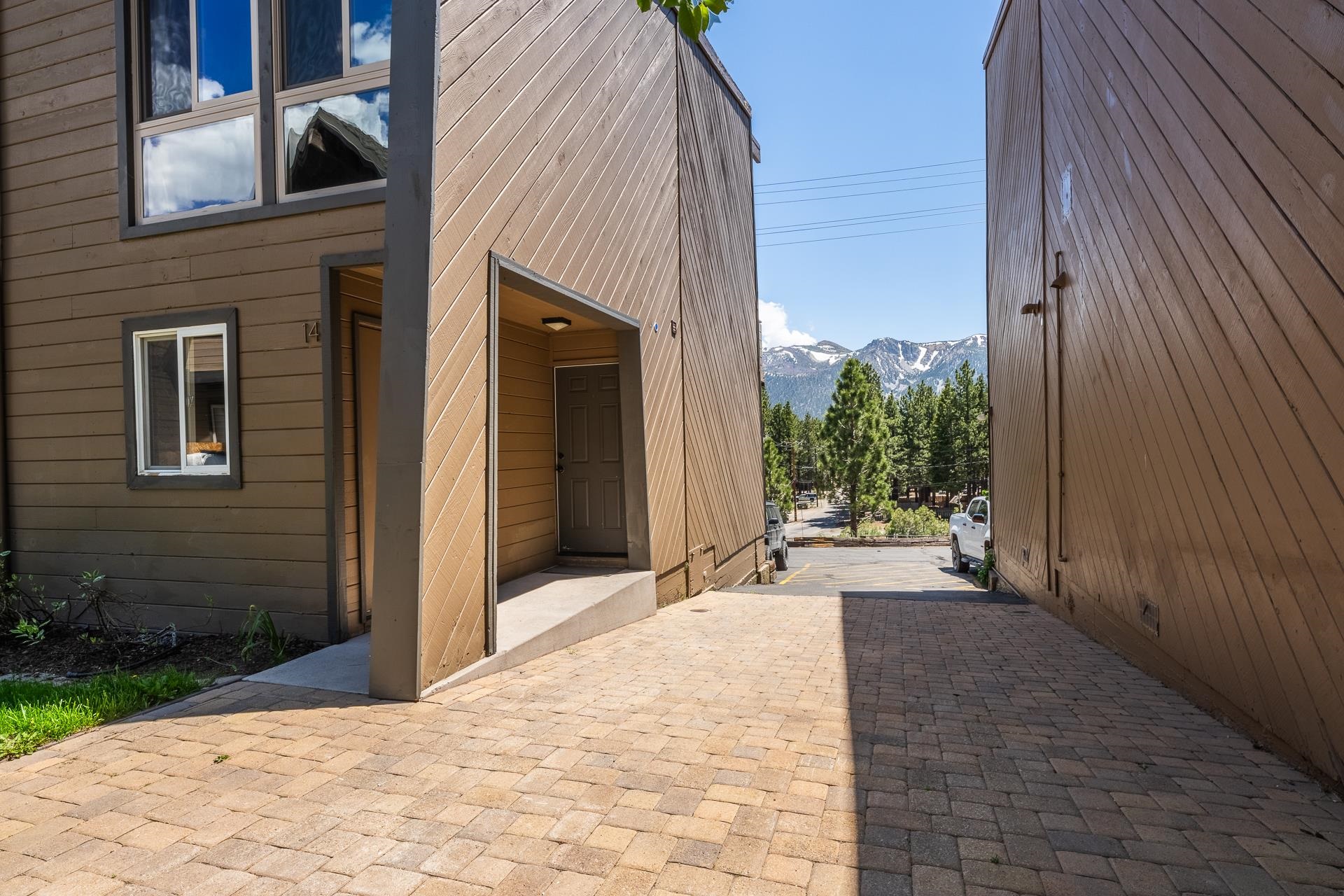 3590 Main St #14 Unit: Nordica #14