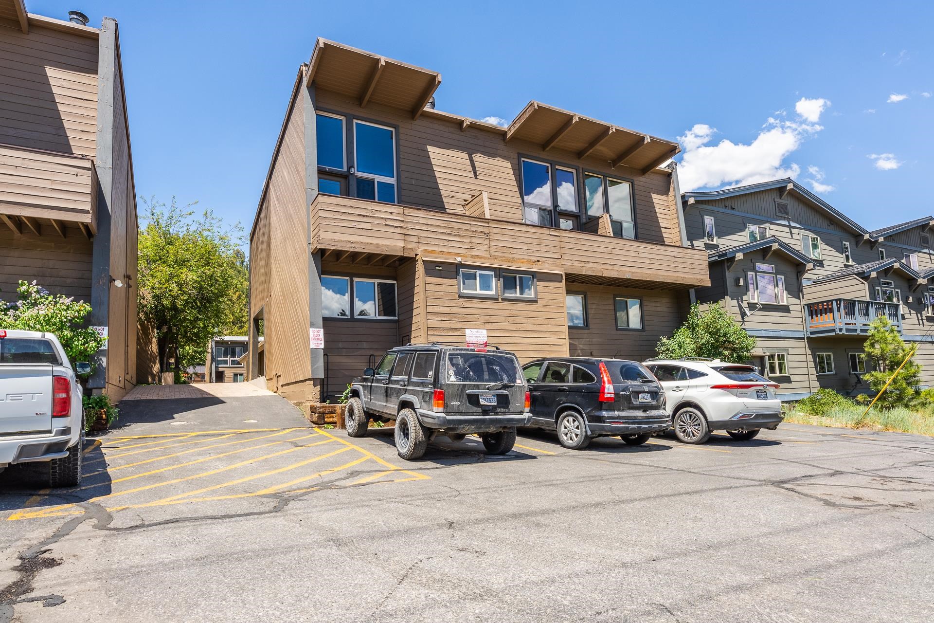 3590 Main St #14 Unit: Nordica #14