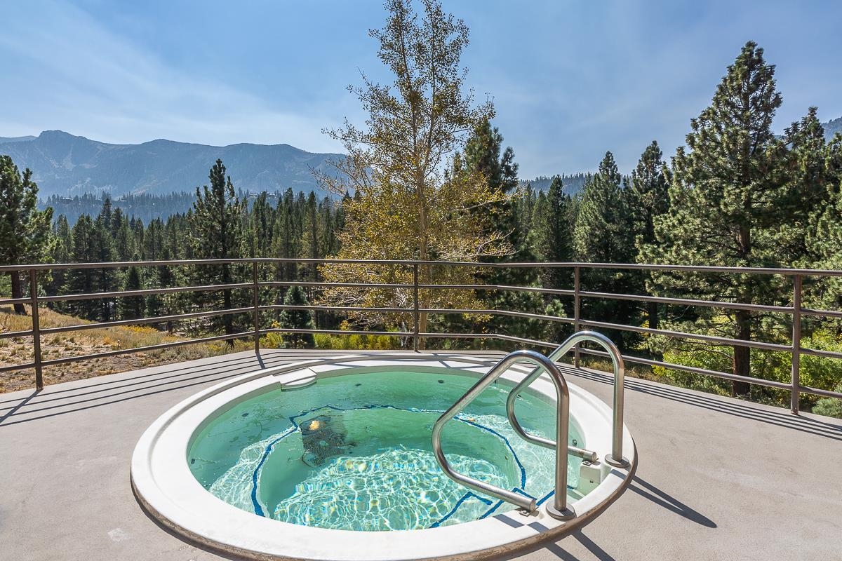 865 Majestic Pines Drive Unit: #101