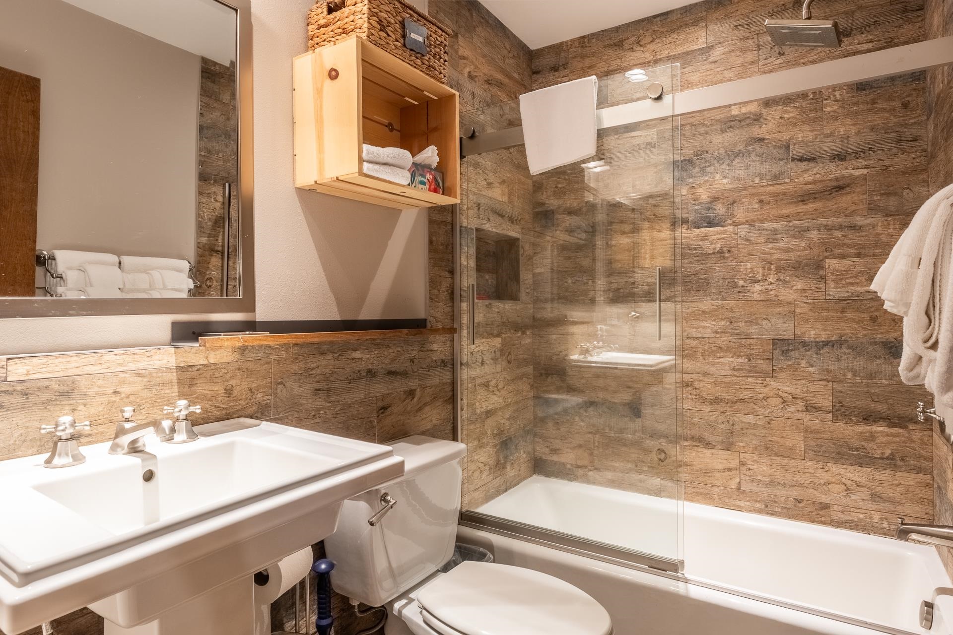 145 Canyon Blvd #11N