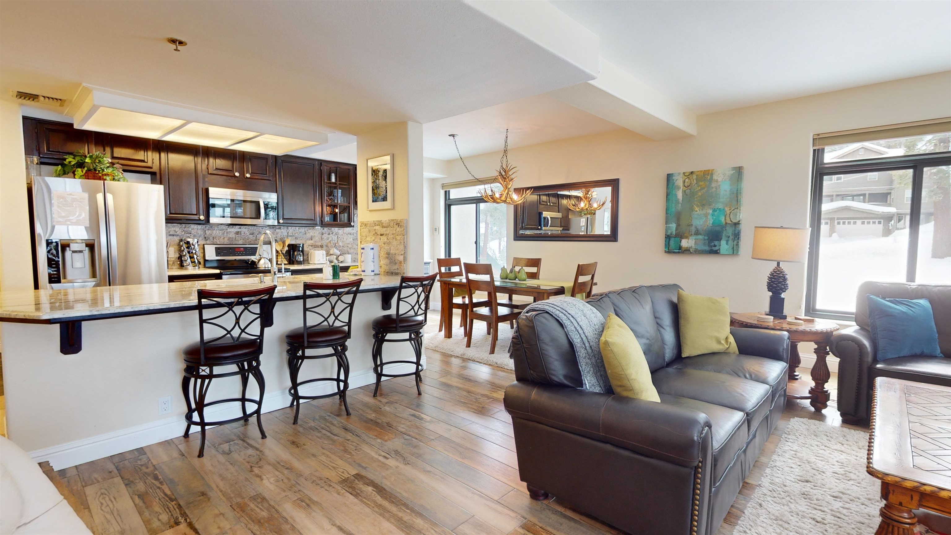 527 Lakeview Blvd. #37