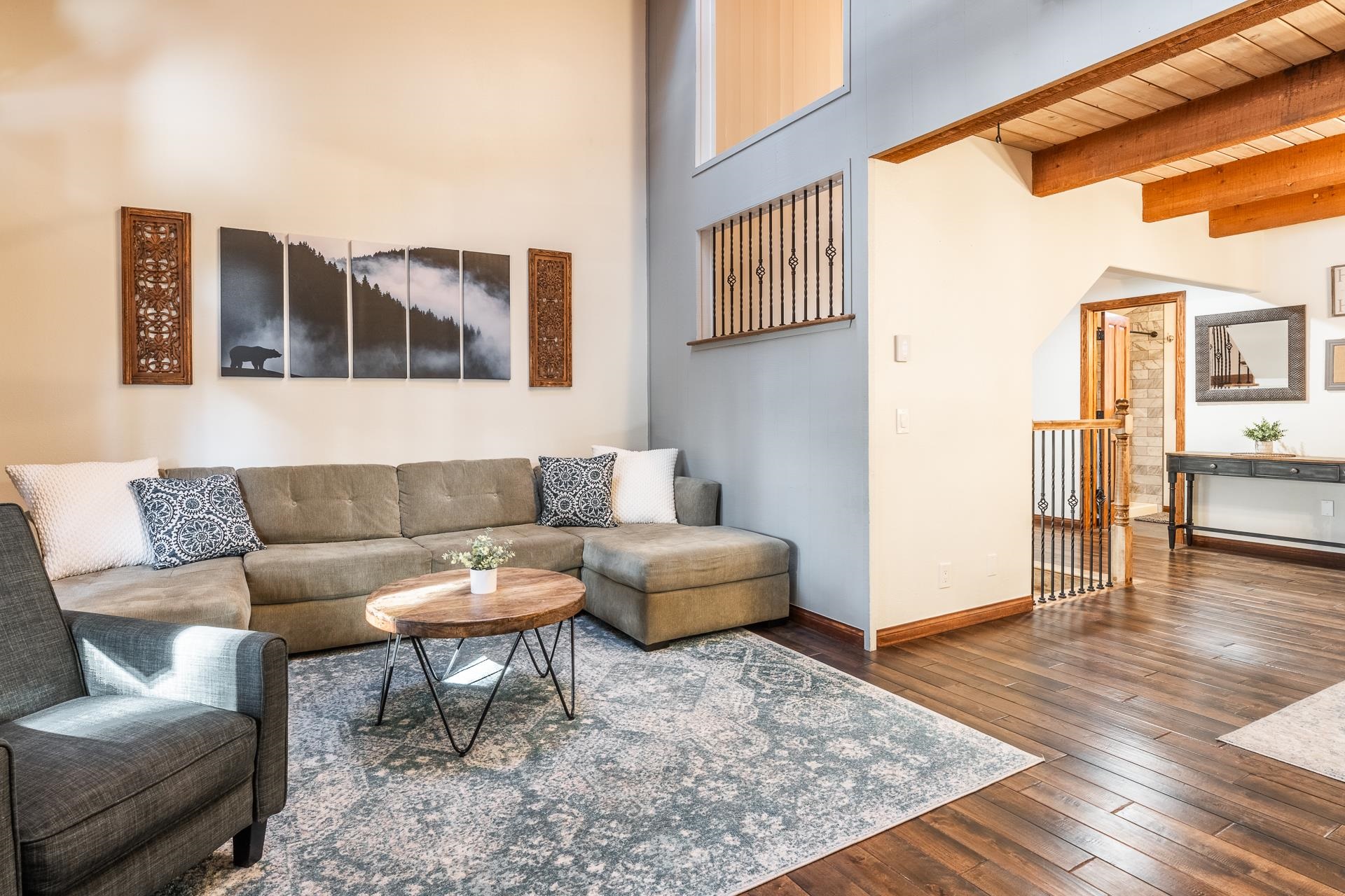2112 Meridian Blvd Unit: 20