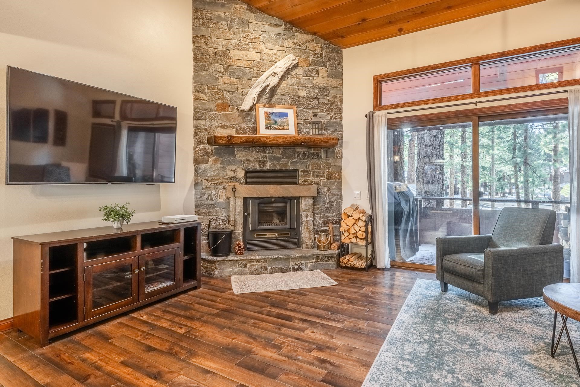 2112 Meridian Blvd Unit: 20