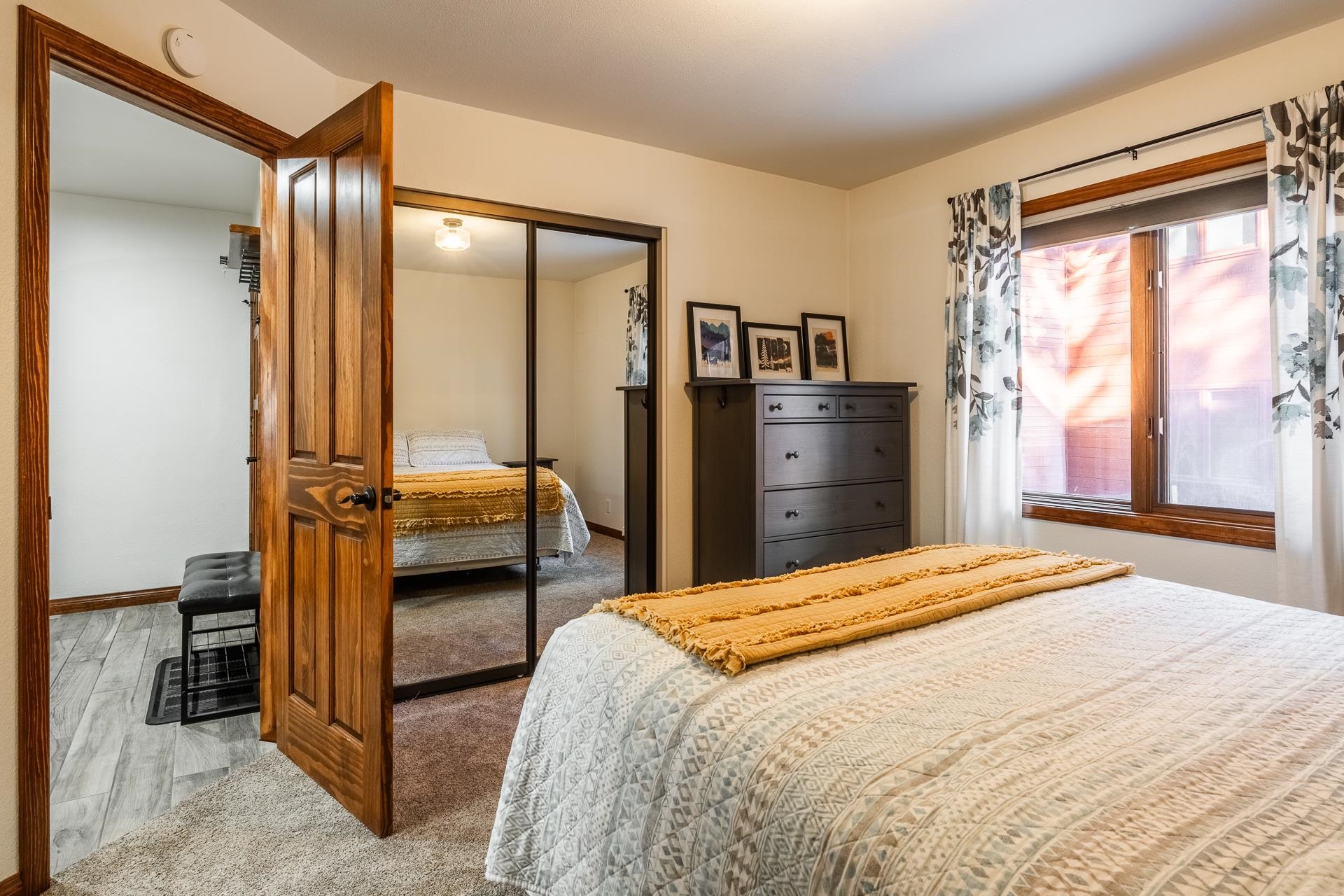 2112 Meridian Blvd Unit: 20