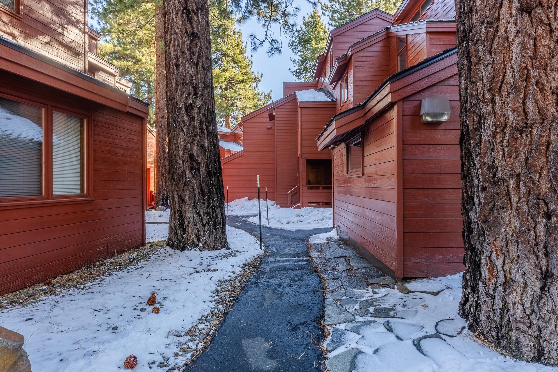 2112 Meridian Blvd Unit: 20